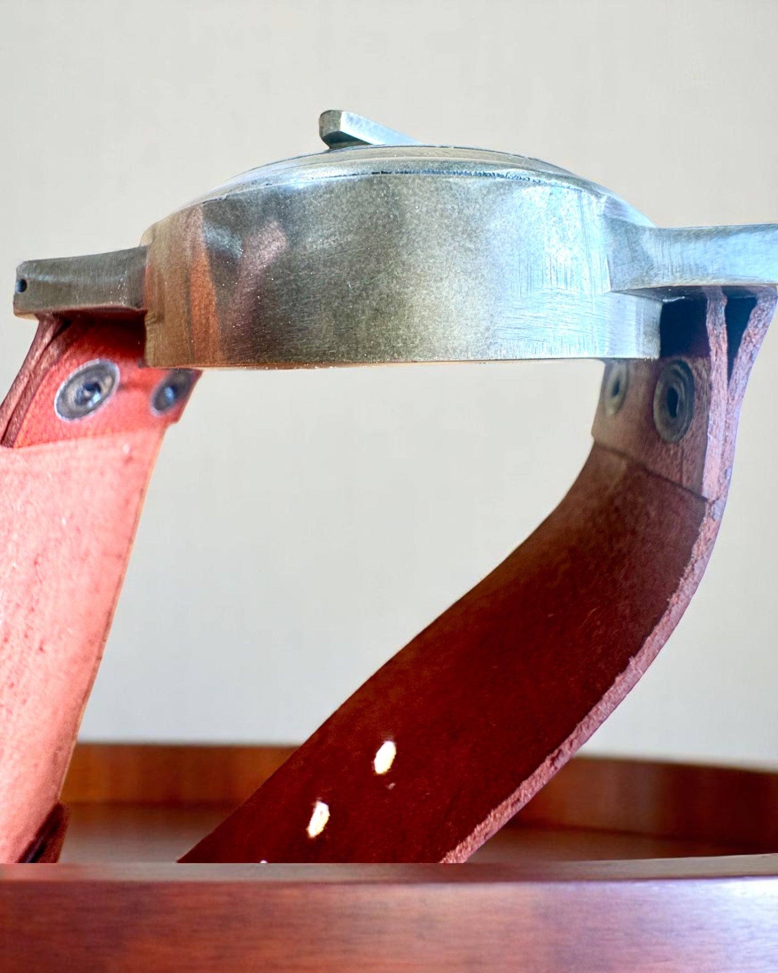 Zegarek Słoneczny z Kompasem - Ręcznie Robiony, Autentyczny Rzemiosło, możliwość grawerowania