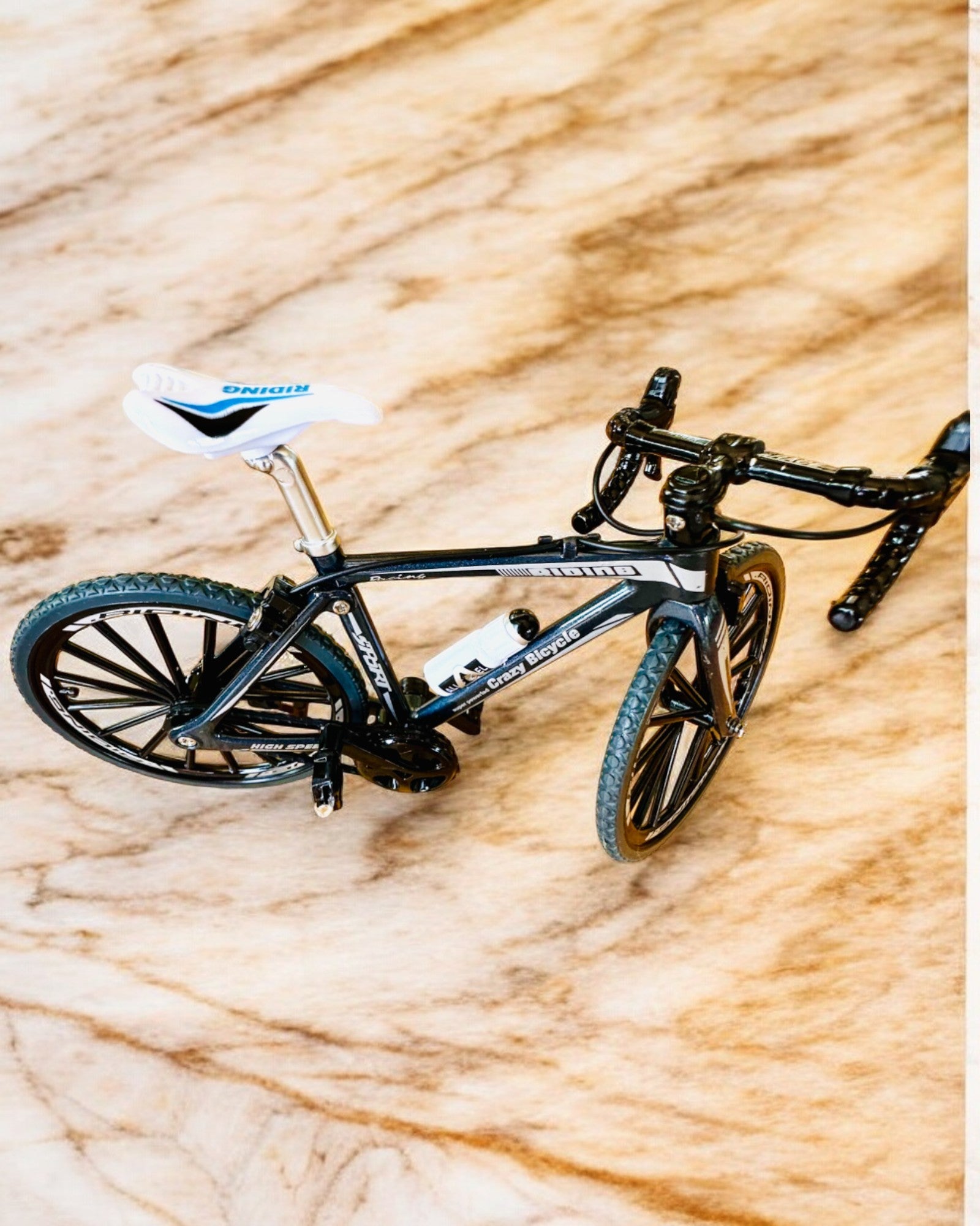 Μινιατούρα Μεταλλικό Μοντέλο Κόκκινο Ποδήλατο "SpeedMaster" εξατομίκευση με χάραξη για δώρο, 2 χρωματικές παραλλαγές