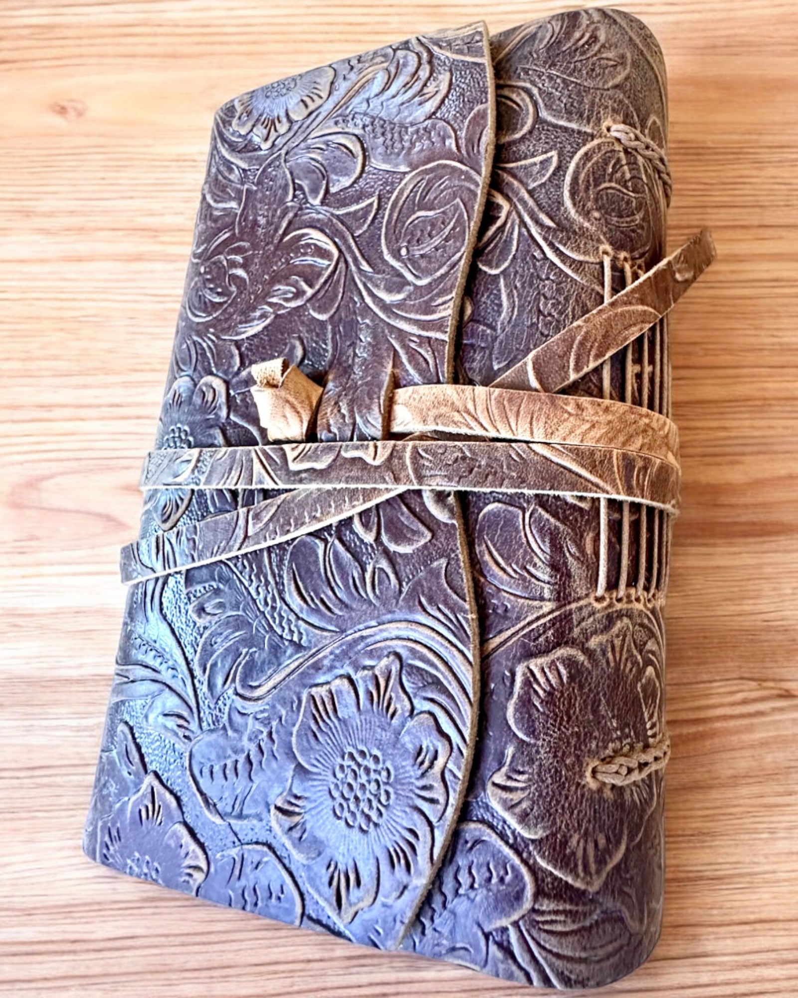 Σημειωματάριο Premium Δερμάτινο "Φυσική Κομψότητα" - 200 σελίδες, 120g, σημειωματάριο, σκίτσο, 2 χρώματα διαθέσιμα, εξατομίκευση με χάραξη