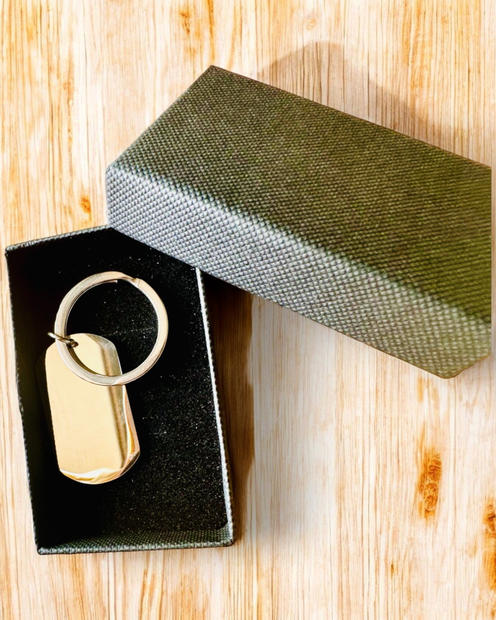 Στρατιωτικό Μπρελόκ ID "Ταυτότητα" από Ανοξείδωτο Ατσάλι – Προσωποποιημένη Χάραξη