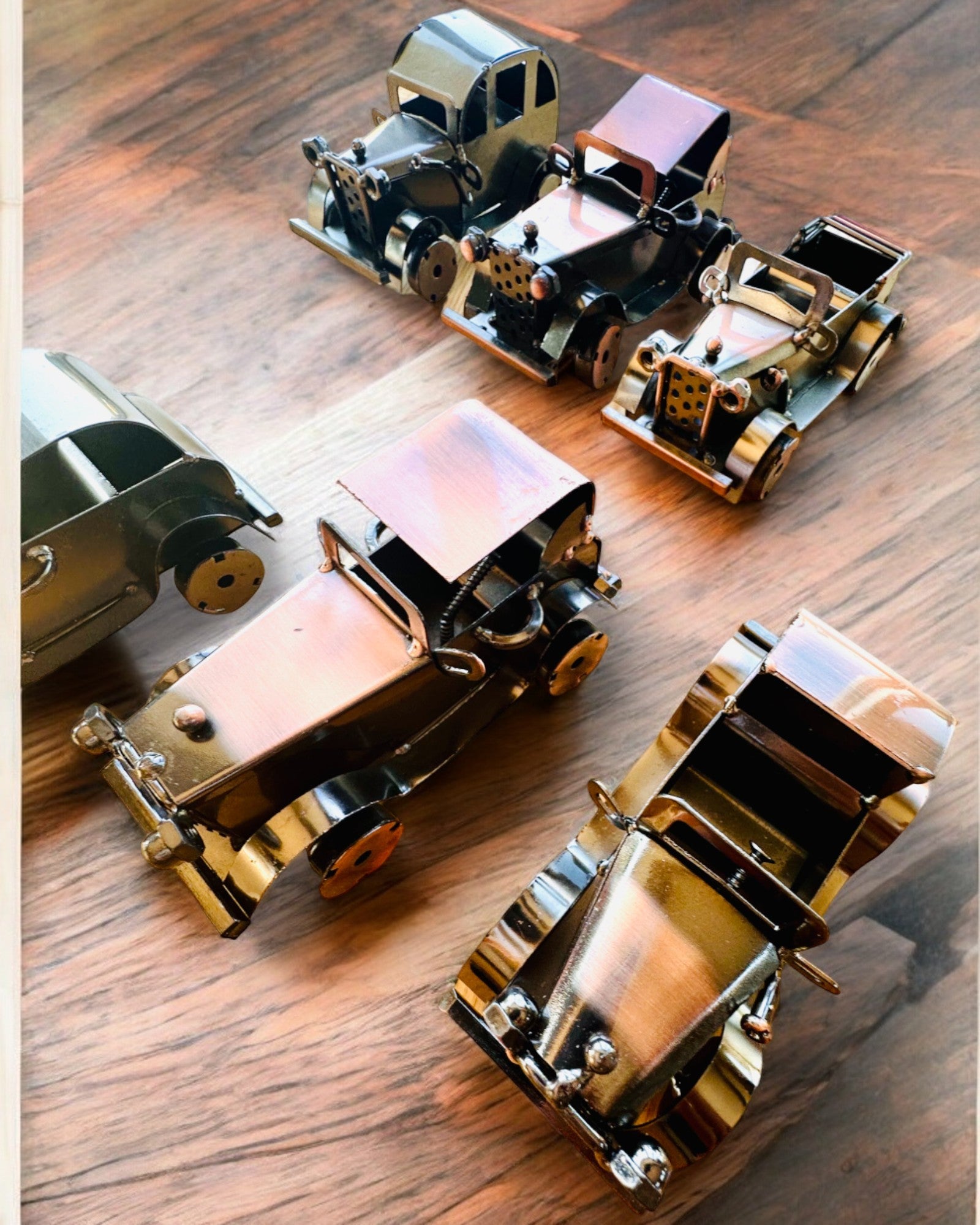 Ρετρό Κλασικό Αυτοκινητάκι, αυτοκίνητο, από Σίδερο - Συλλογή "Vintage Drive", μοντέλο αυτοκινήτου, εξατομίκευση με χάραξη για δώρο