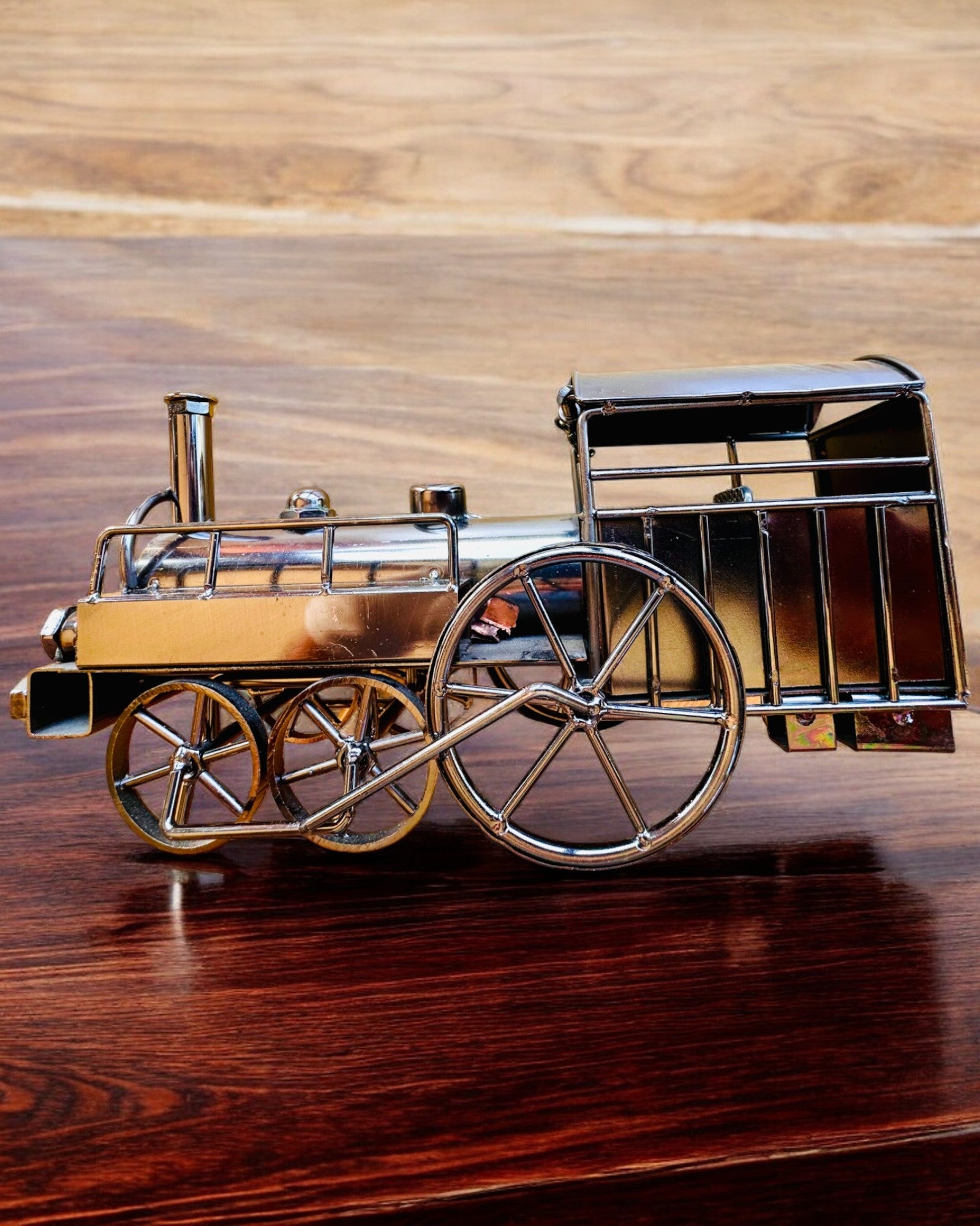 Λοκομοτίβα από σίδερο «Retro Express» – διακόσμηση, μοντέλο, χειροποίητη με δυνατότητα χάραξης για δώρο