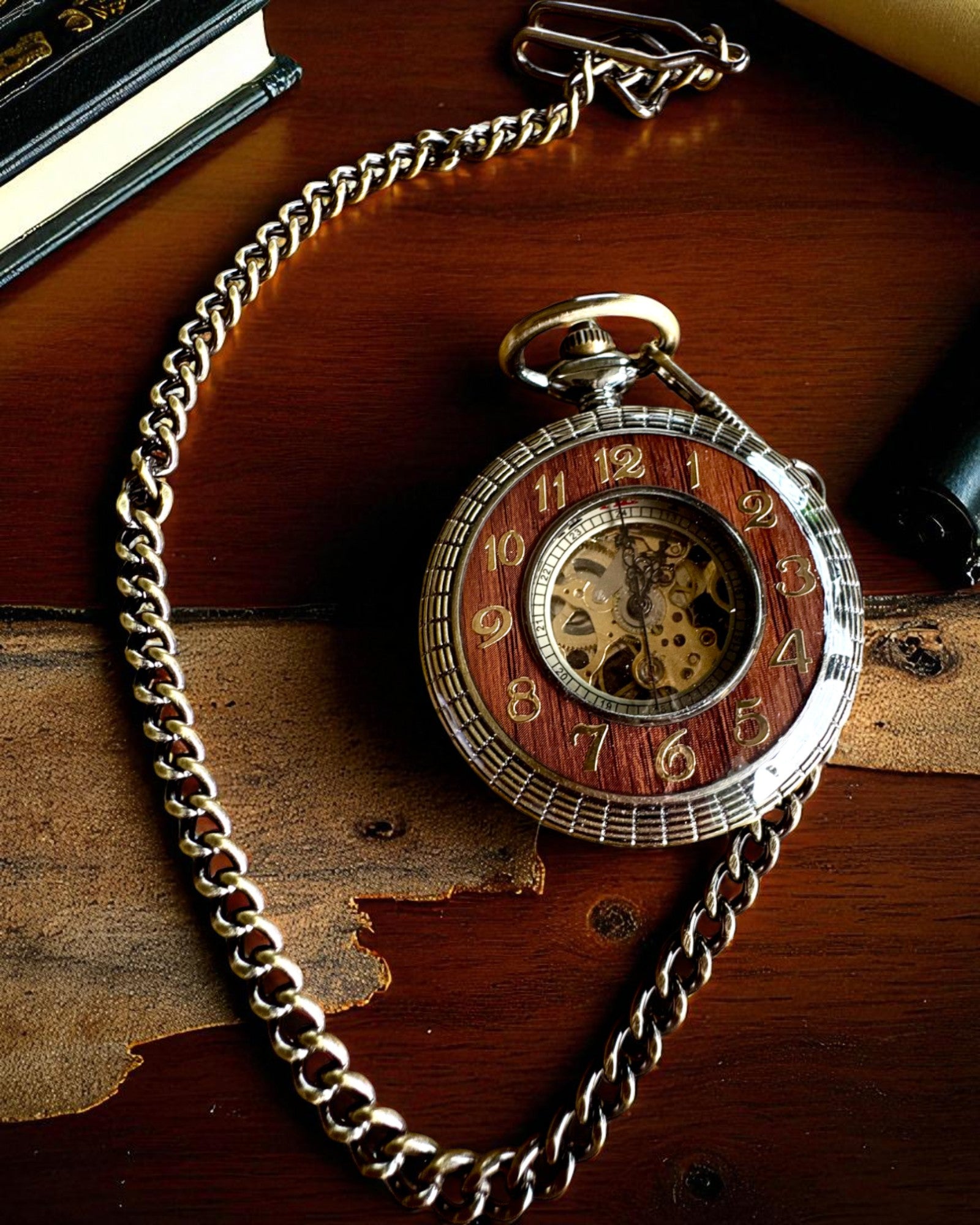 Ρολόι τσέπης «Veritas Tempus» – μηχανικό χρονόμετρο με δυνατότητα χάραξης για δώρο, 2 επιλογές διαθέσιμες