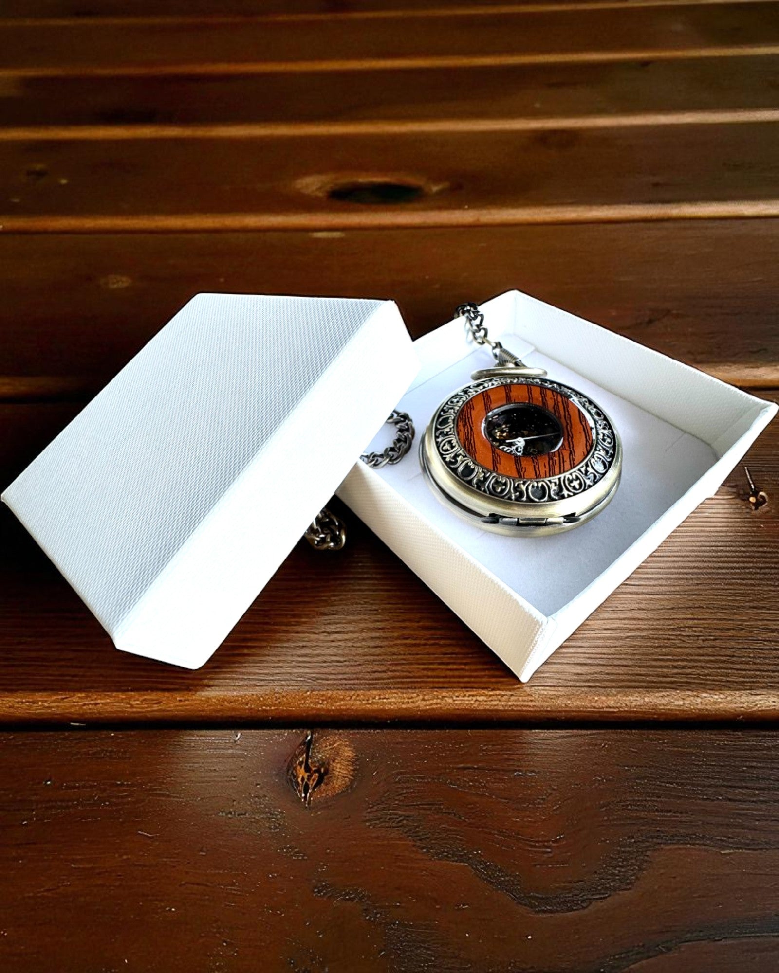 Ρολόι τσέπης «Veritas Tempus» – μηχανικό χρονόμετρο με δυνατότητα χάραξης για δώρο, 2 επιλογές διαθέσιμες