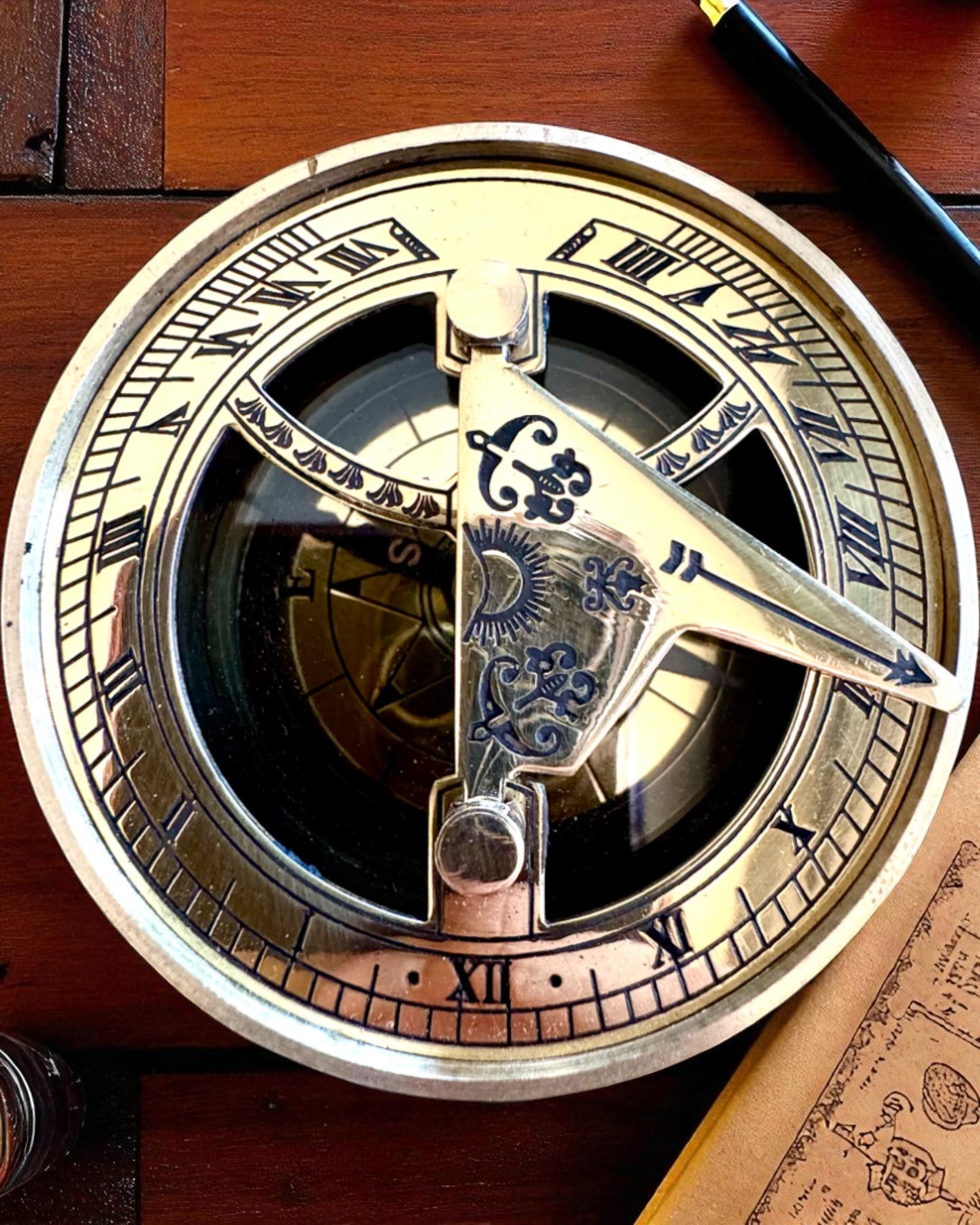 Ηλιακή Πυξίδα Voyager 7cm – ορειχάλκινο ηλιακό ρολόι με πυξίδα, εξατομίκευση με χάραξη για δώρο