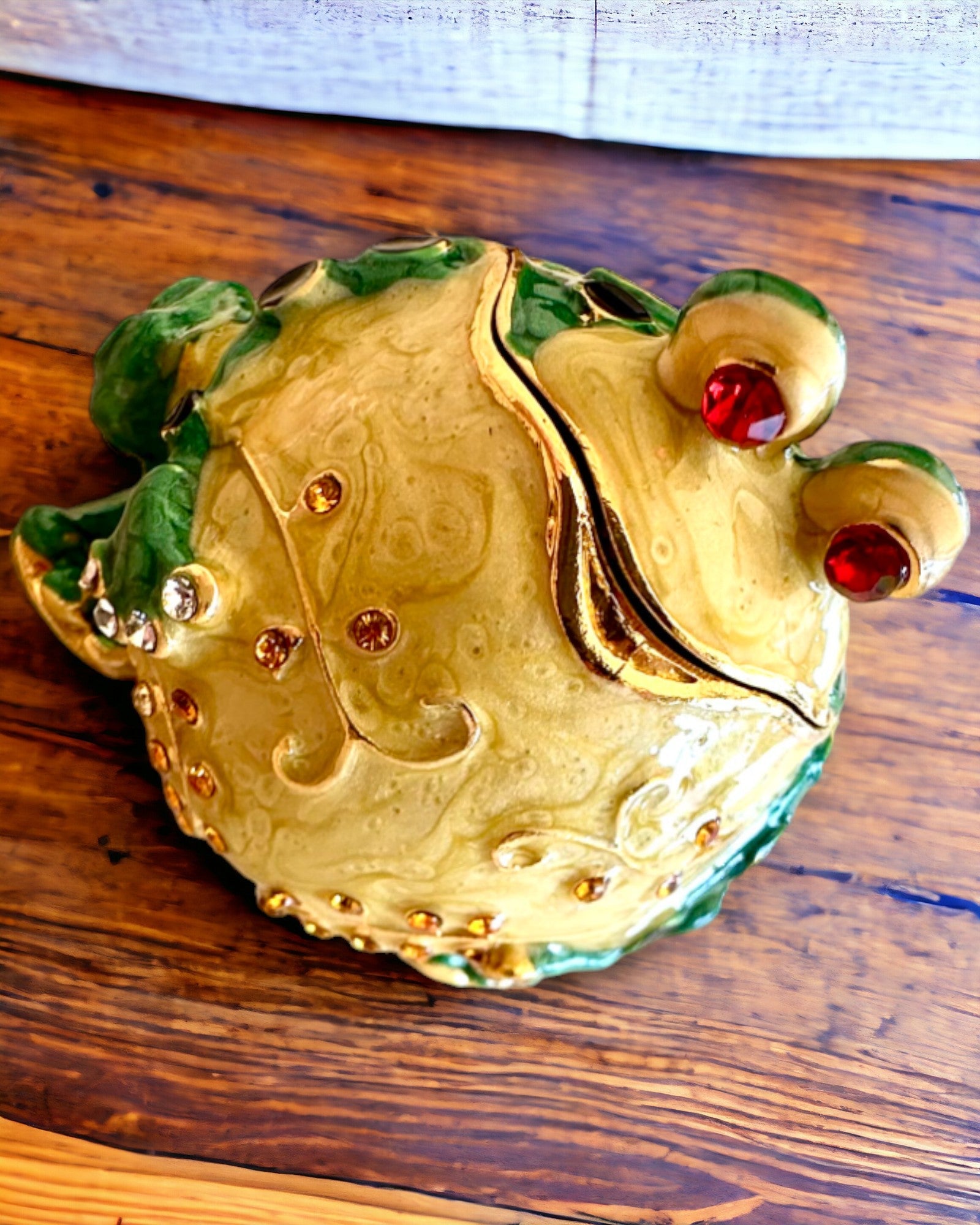 Διακοσμητικό κομψό κουτί "Żabi Skarb" για δώρο με δυνατότητα εξατομίκευσης και χάραξης