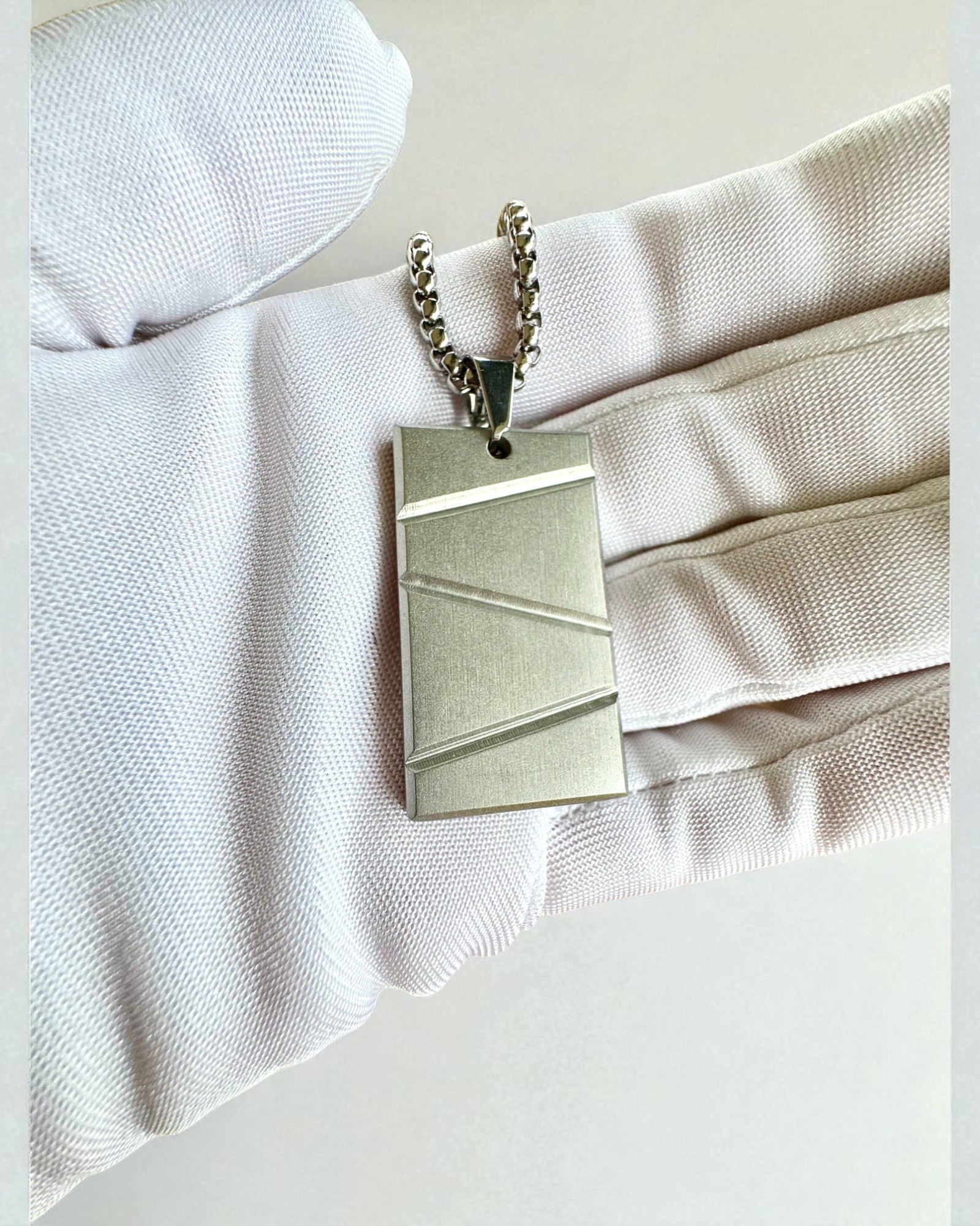 Naszyjnik męski Dog Tag „SteelVision” – stal nierdzewna, 15 wariantów, personalizacja grawerem