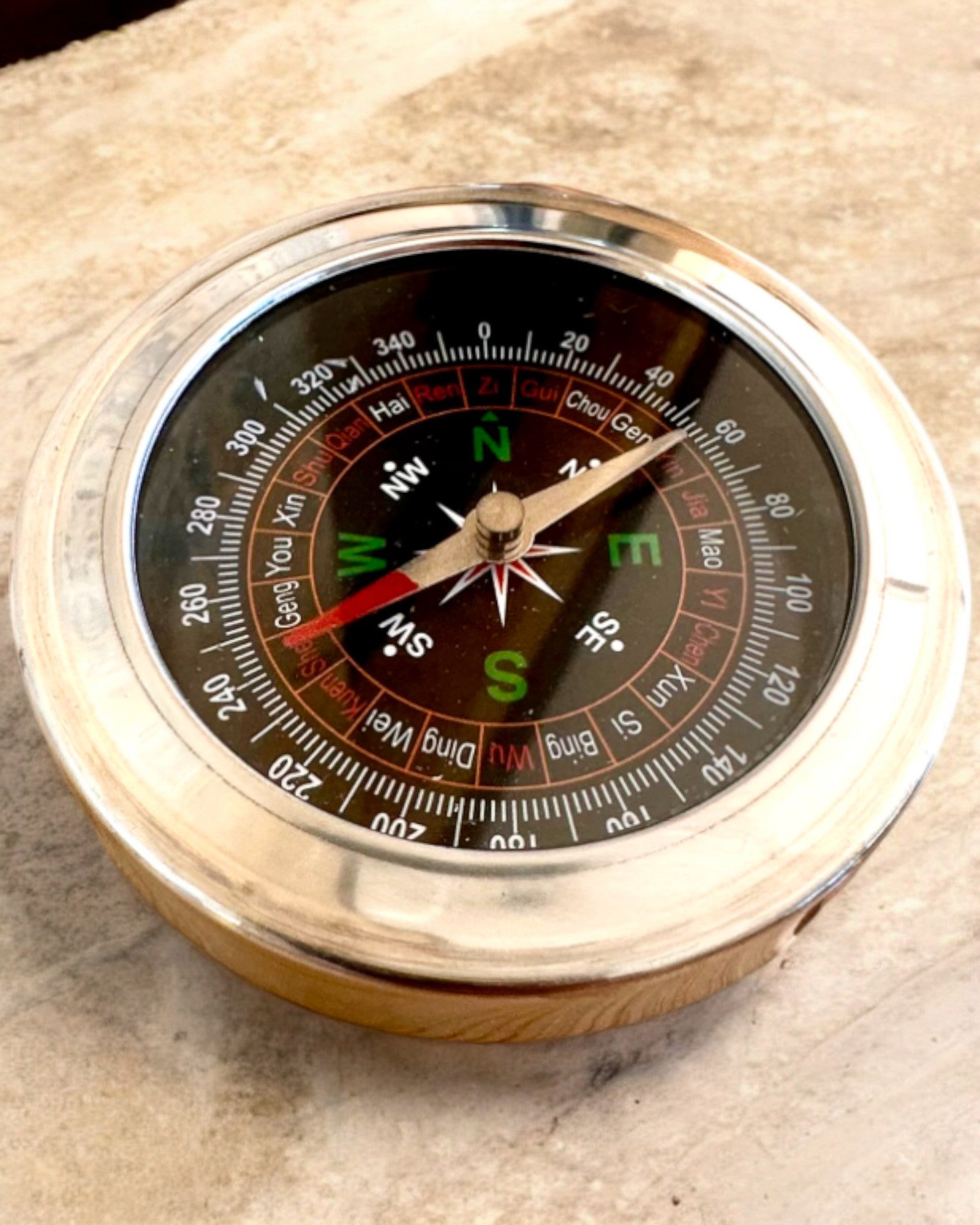 Κομπάς Feng Shui – Ατσάλινη Ακρίβεια, εξατομίκευση με χάραξη για δώρο