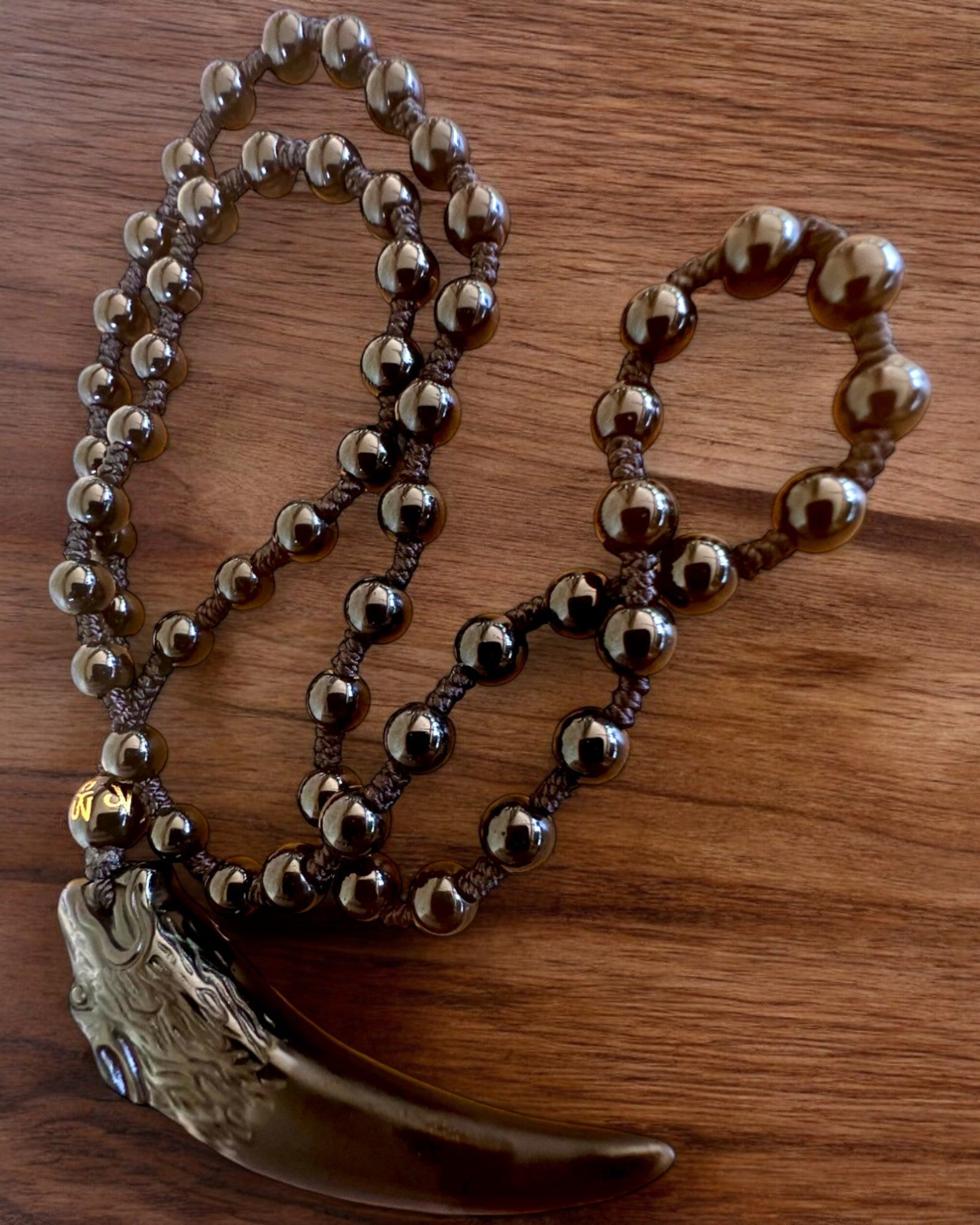 "Wilczy Ząb Jadeitowy - Φυλακτό Δύναμης και Προστασίας, δυνατότητα εξατομίκευσης με χάραξη για δώρο"