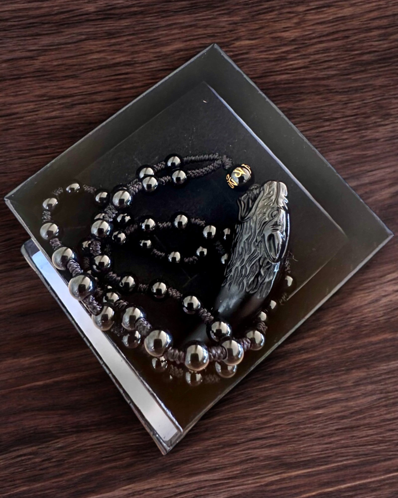 "Wilczy Ząb Jadeitowy - Φυλακτό Δύναμης και Προστασίας, δυνατότητα εξατομίκευσης με χάραξη για δώρο"