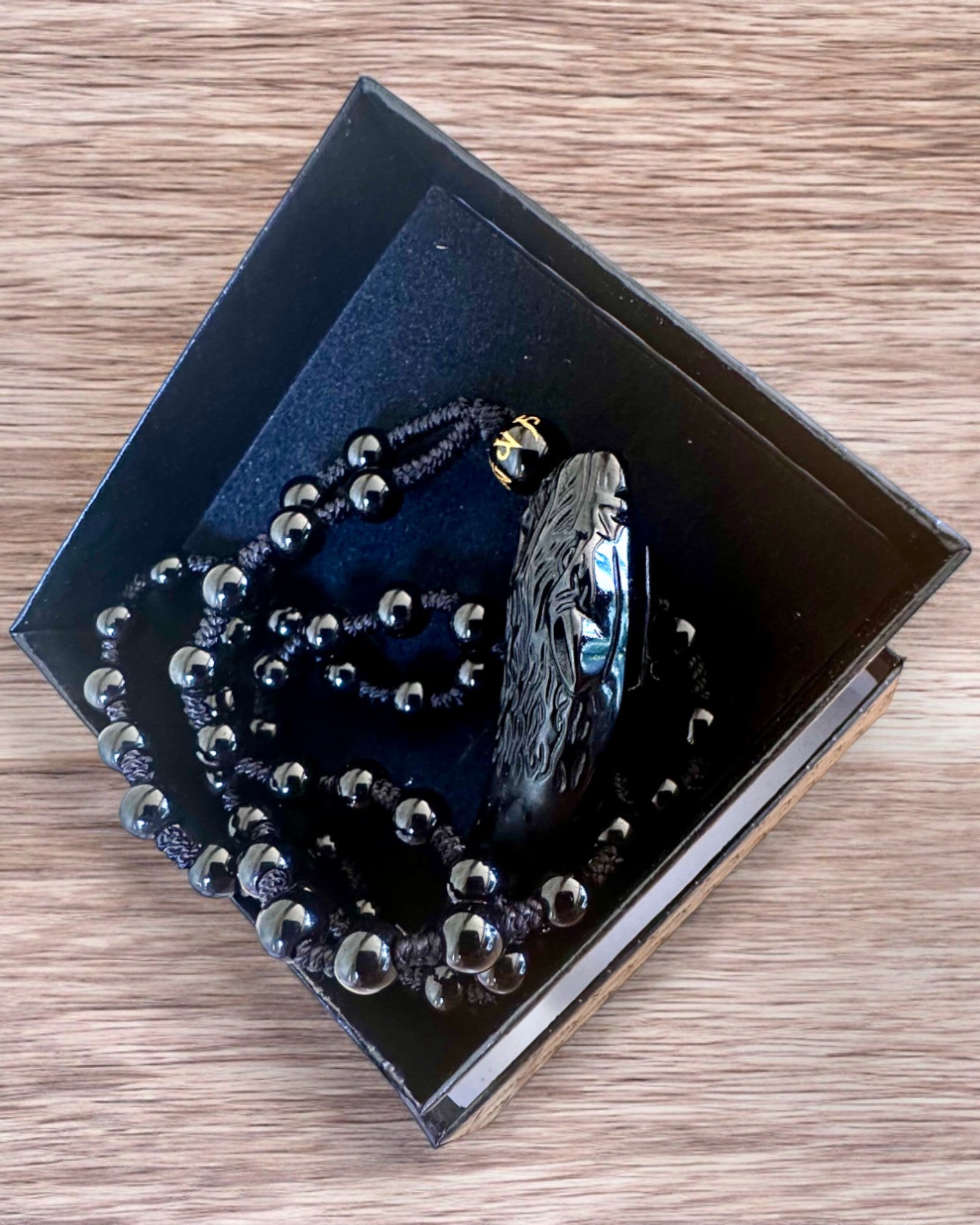 "Wilczy Ząb Jadeitowy - Φυλακτό Δύναμης και Προστασίας, δυνατότητα εξατομίκευσης με χάραξη για δώρο"