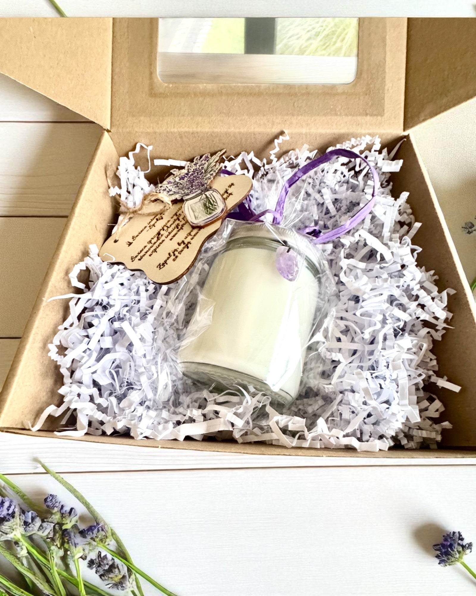 Σόγινο κερί πρόθεσης Αμέθυστος – ηρεμία, αρμονία και καθαρισμός, 250 ml, δυνατότητα εξατομίκευσης για δώρο