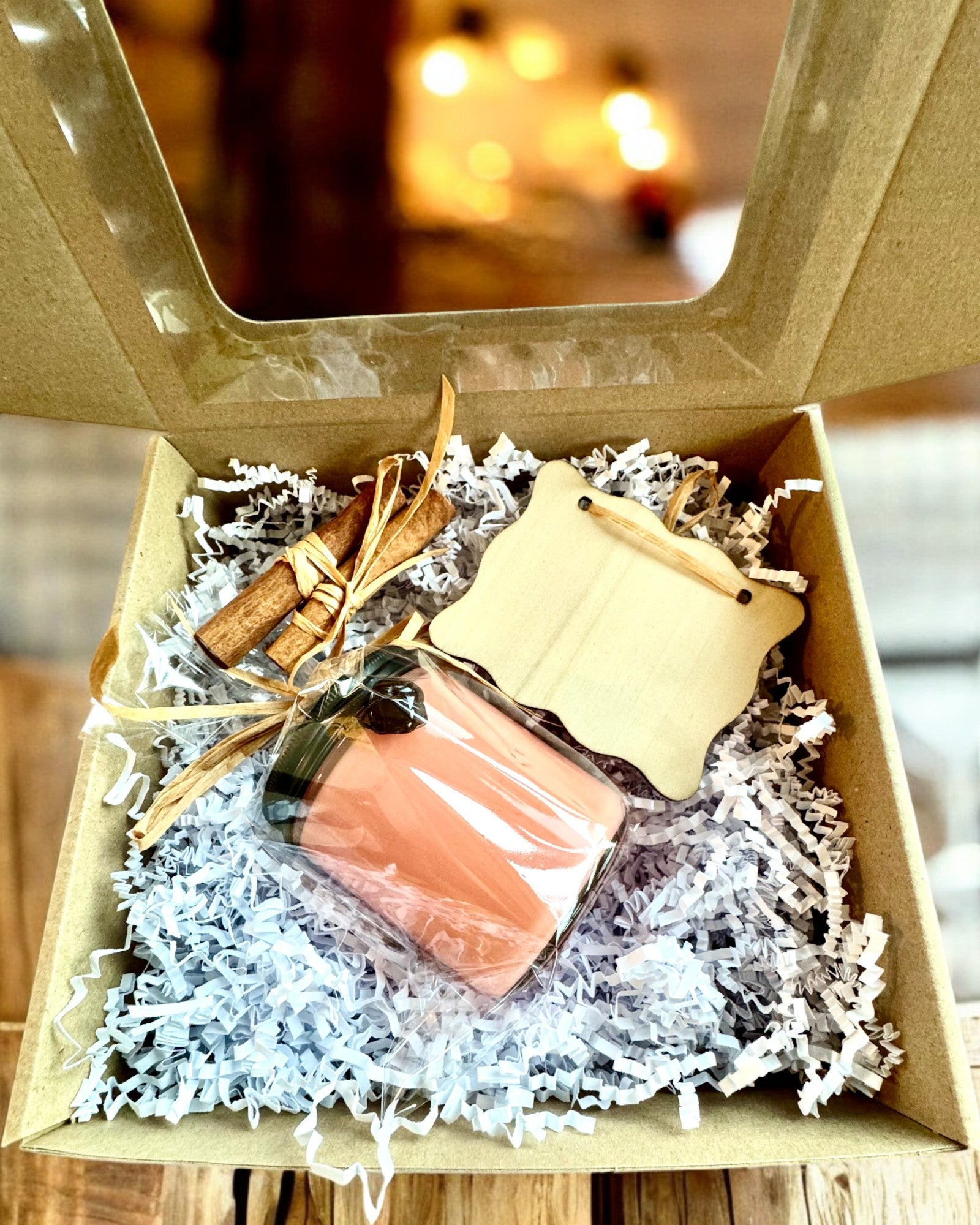 Εντατικό κερί σόγιας 250 ml με φυσική πέτρα – επιλέξτε την ενέργειά σας: Κιτρίνη ή Γρανάτης, εξατομίκευση με χάραξη για δώρο