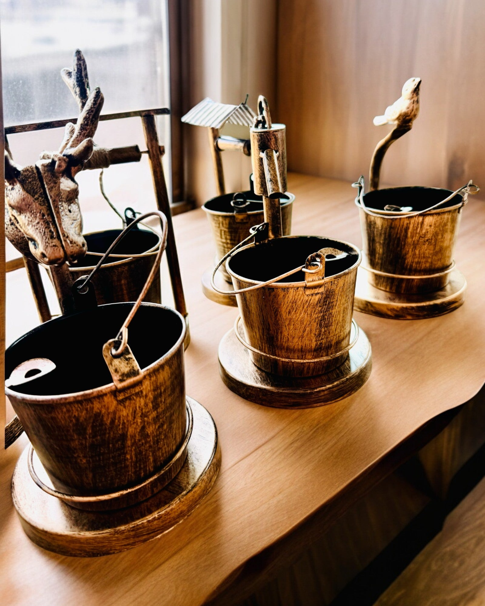 Στυλάτη Μεταλλική Σταχτοθήκη "Rustic Charm" ύψους 19-23 εκ., 8 επιλογές διαθέσιμες, χάραξη κατόπιν αιτήματος