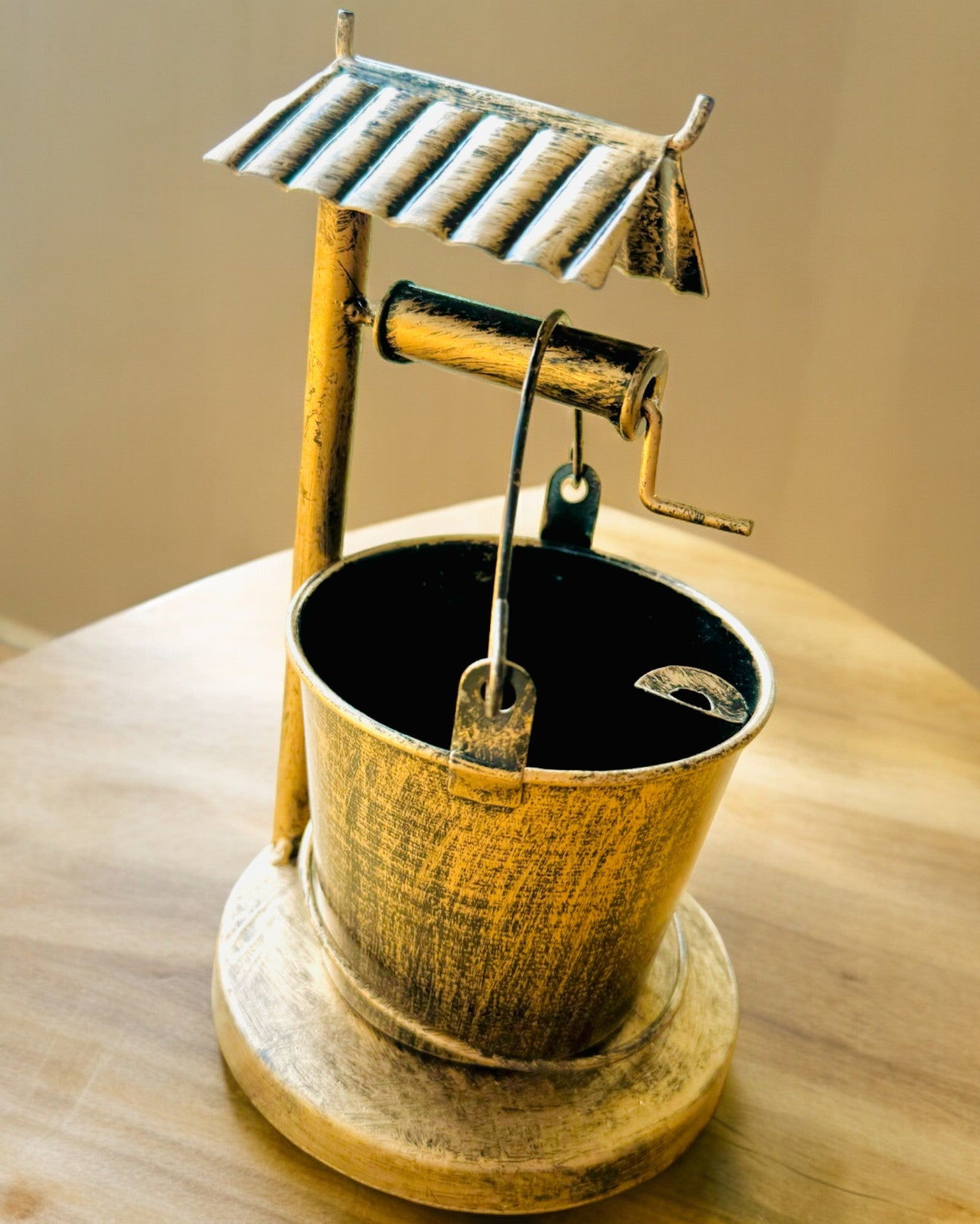 Στυλάτη Μεταλλική Σταχτοθήκη "Rustic Charm" ύψους 19-23 εκ., 8 επιλογές διαθέσιμες, χάραξη κατόπιν αιτήματος