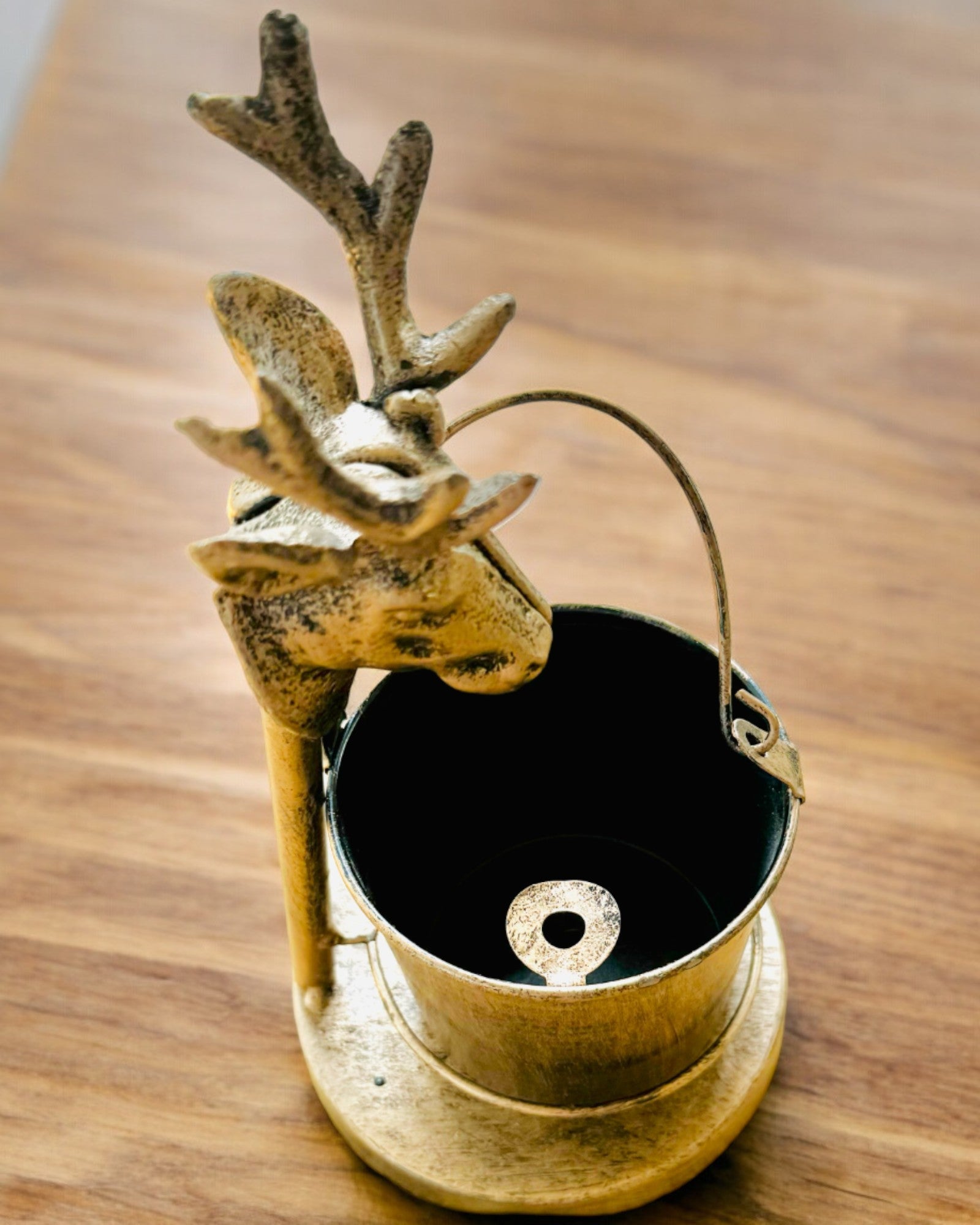 Στυλάτη Μεταλλική Σταχτοθήκη "Rustic Charm" ύψους 19-23 εκ., 8 επιλογές διαθέσιμες, χάραξη κατόπιν αιτήματος