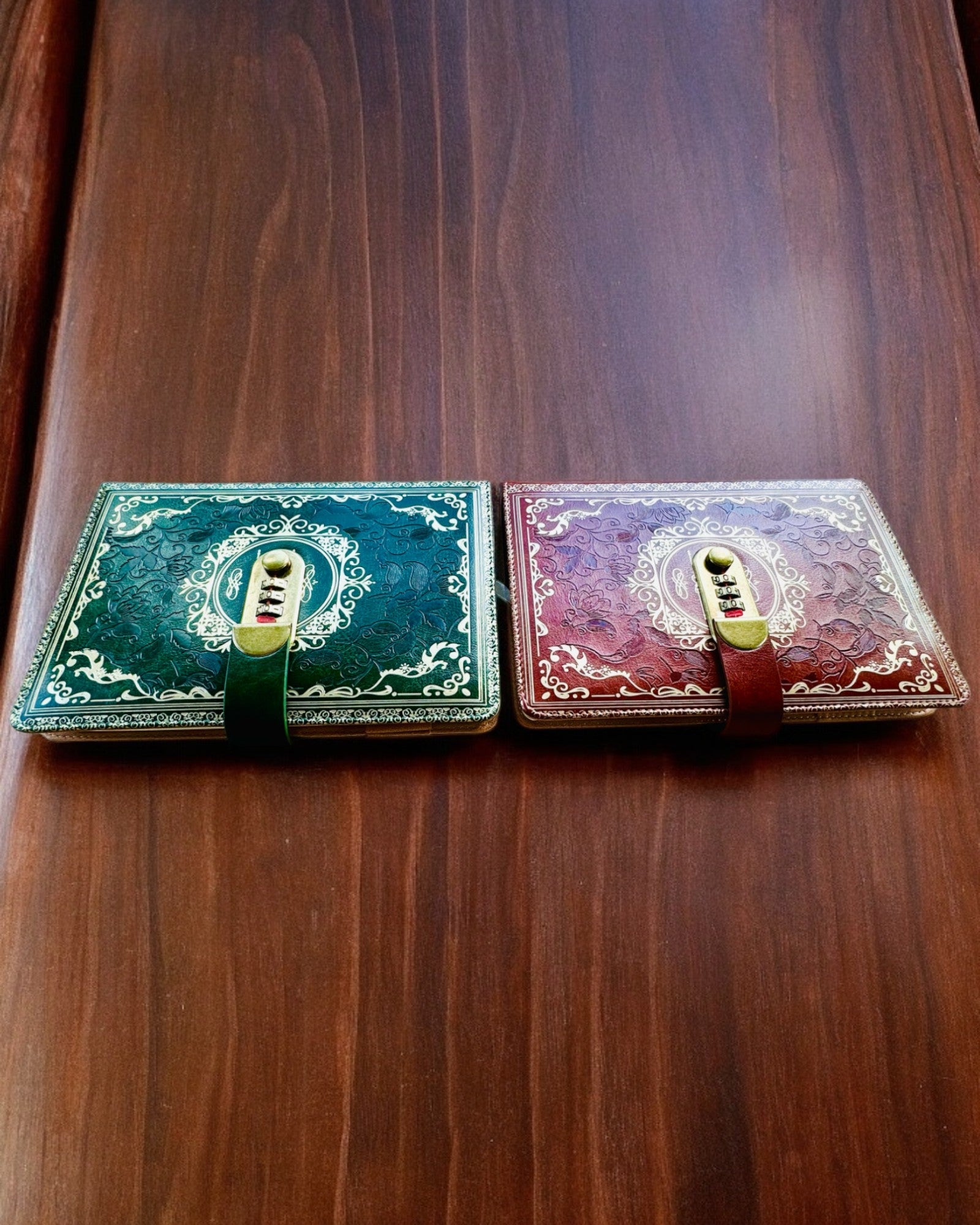 Αποκλειστικό Δερμάτινο Σημειωματάριο "Sekretnik" A5 με Κλειδαριά Συνδυασμού - εξατομίκευση με χάραξη