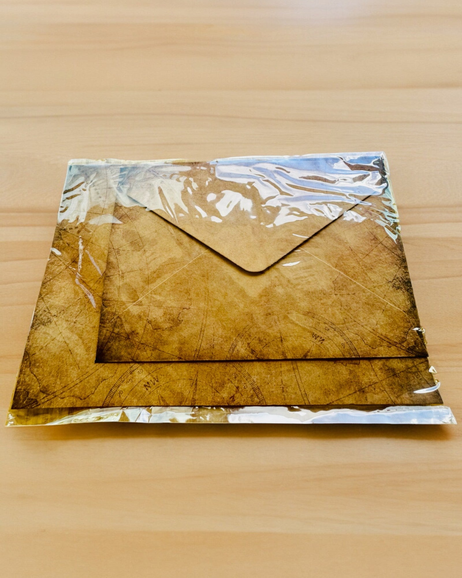 Σετ Δώρου - Κόκκινο-Μωβ Φτερό Χήνας "Steampunk Κομψότητα" με Δυνατότητα Χαρακτικής, για δώρο