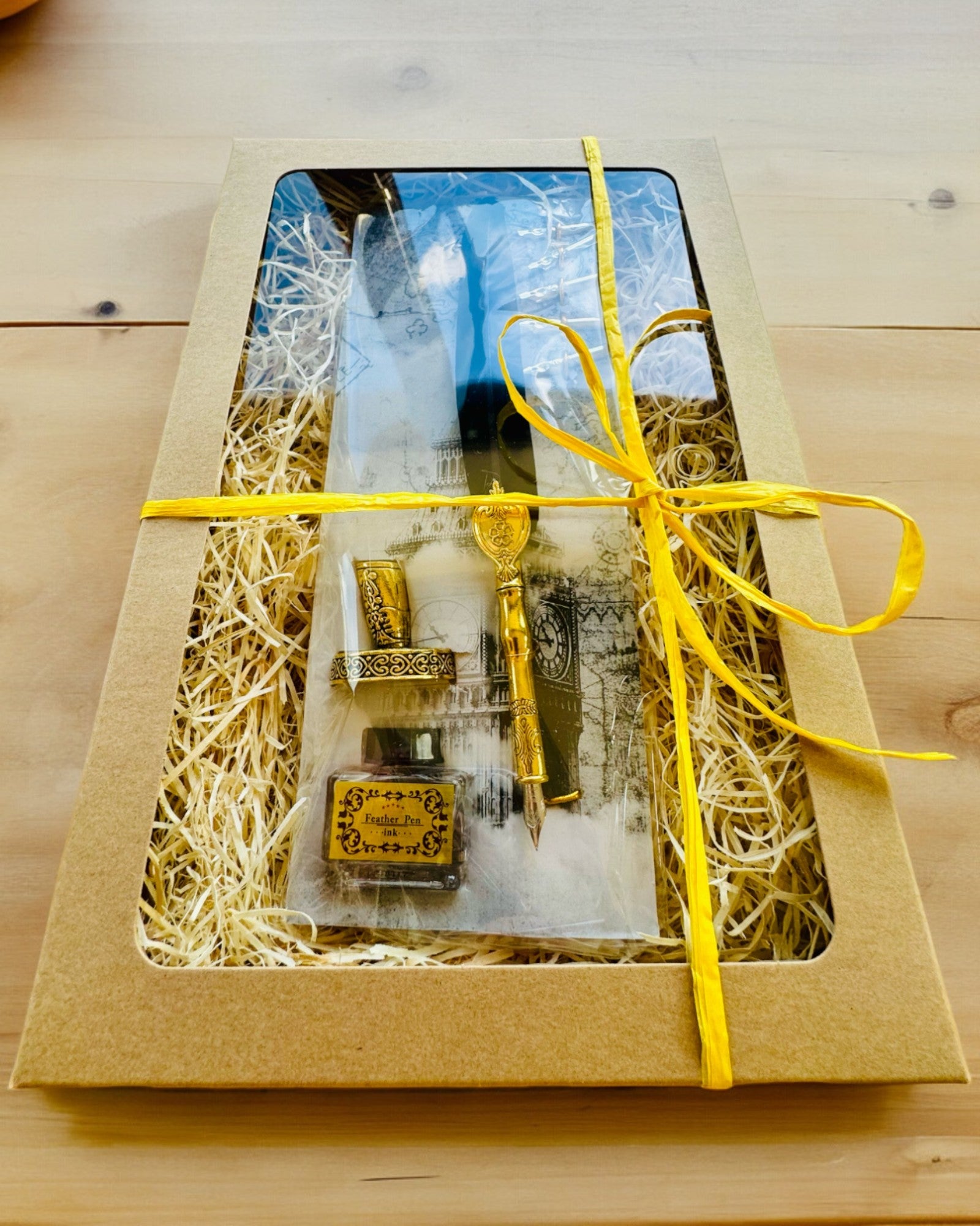 Κομψό Φτερό Χήνας με Σετ Αξεσουάρ - Royal Quill, δυνατότητα εξατομίκευσης με χάραξη