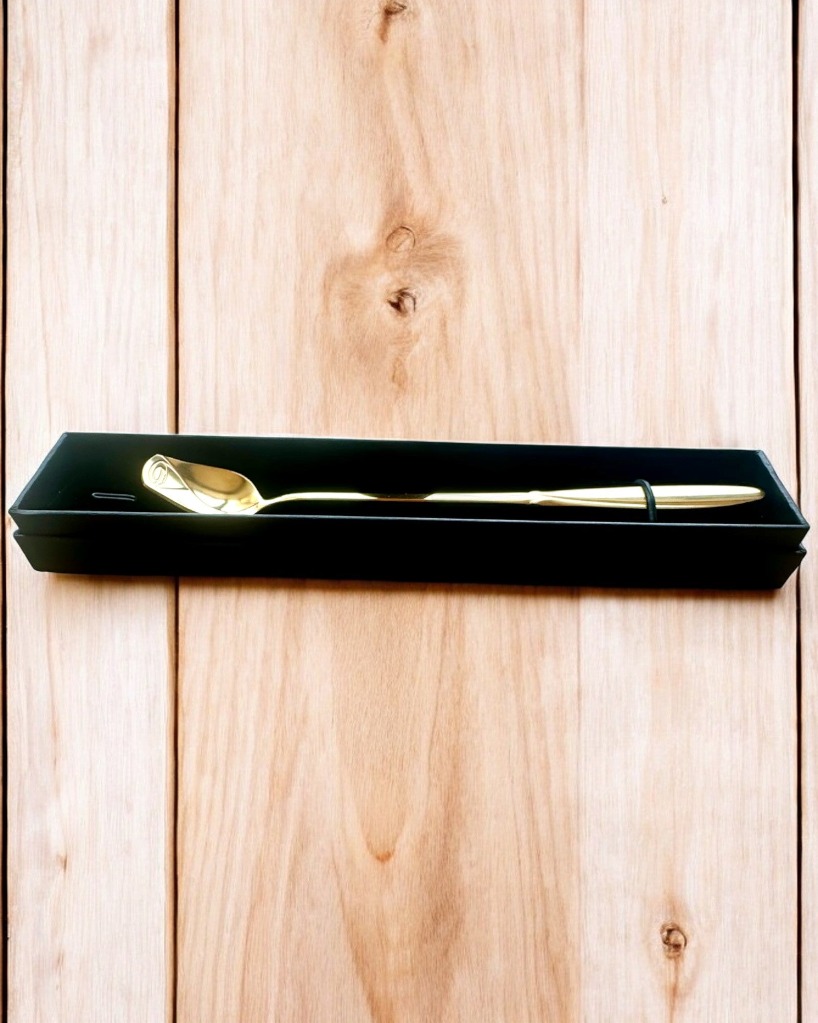 Προσωποποιημένο Κουτάλι Τριαντάφυλλο με Επιλογή Χαρακτικής για δώρο - 3 διαθέσιμες χρωματικές παραλλαγές