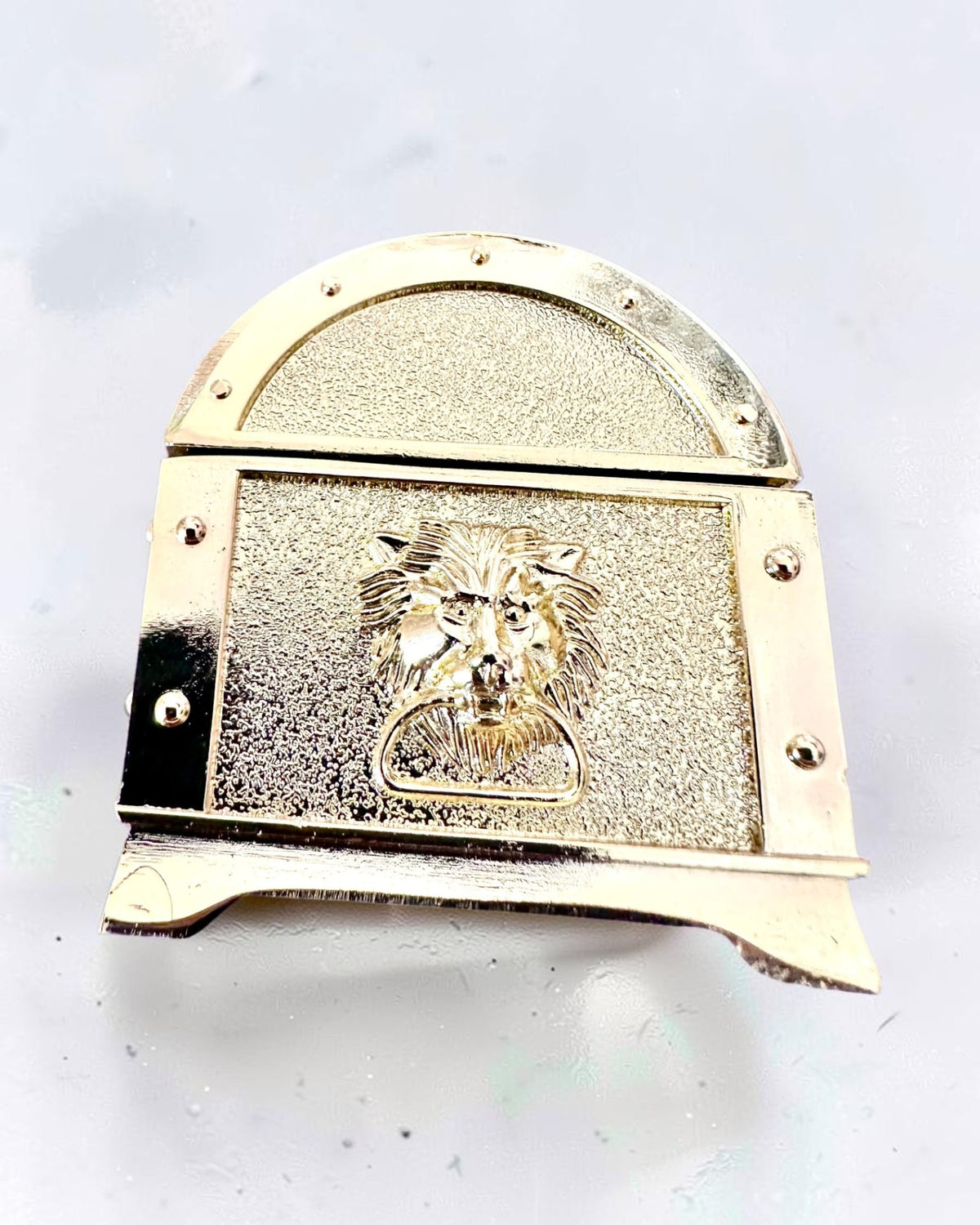 Skrzynia Skarbów Metalowa Retro z Grawerem - złota Kasetka 7x5x5 cm