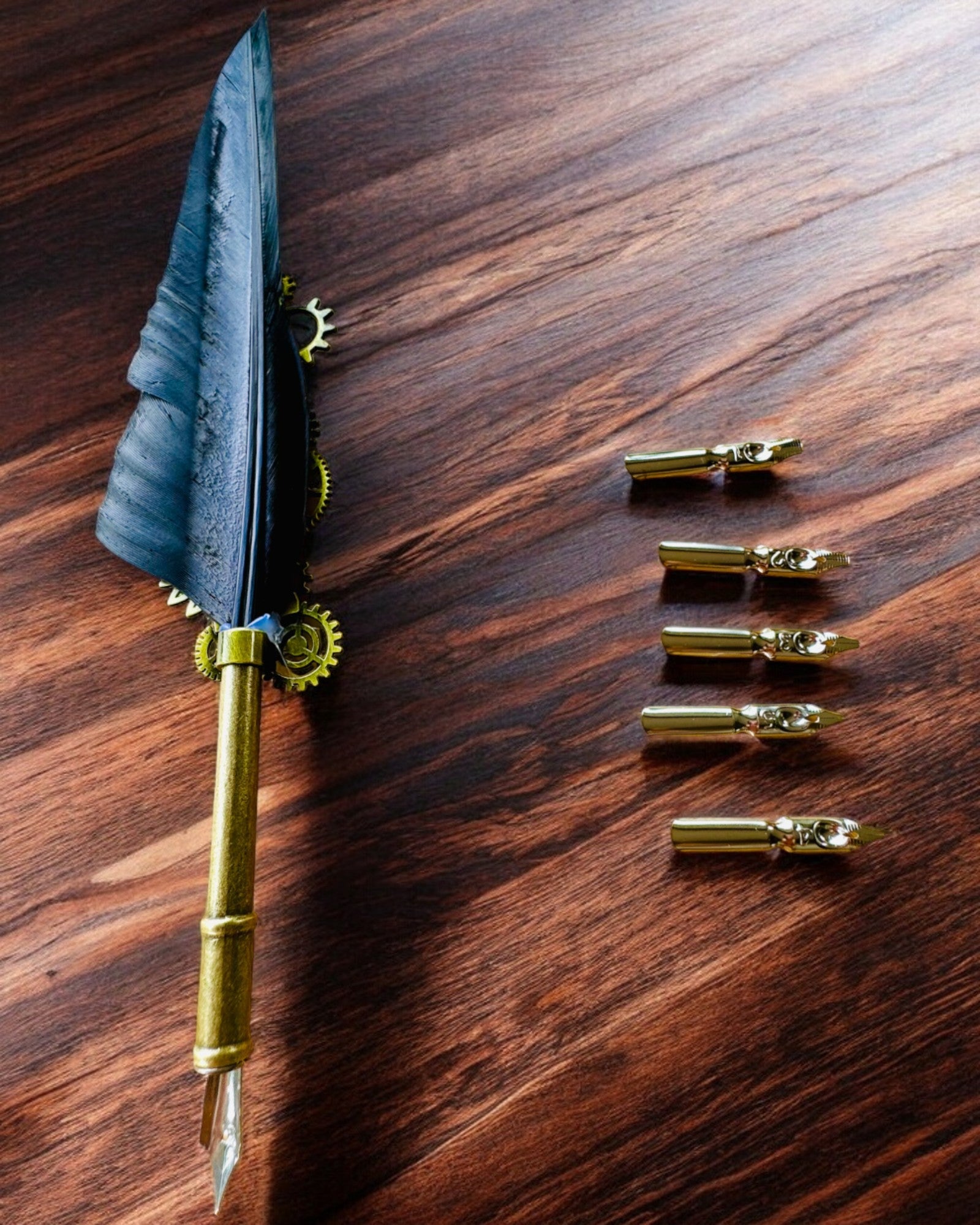 Καλλιγραφική Πένα "Steampunkowa Elegancja" με Φτερό Γαλοπούλας - Χειροποίητο, 5 επιλογές για να διαλέξετε, εξατομίκευση με χάραξη για δώρο