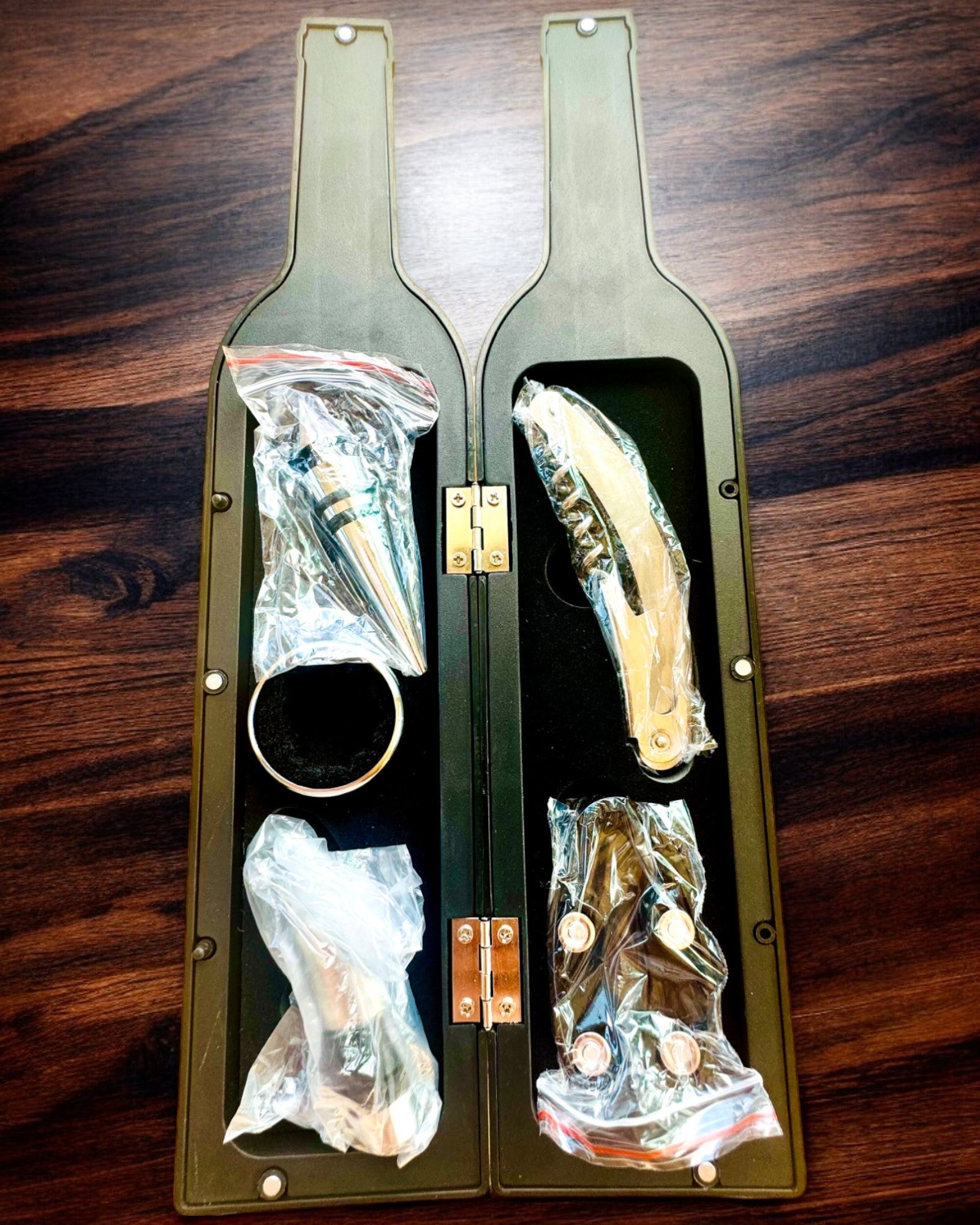 Zestaw Do Wina "Sommelier's Delight" - możliwość personalizacji grawerem na prezent