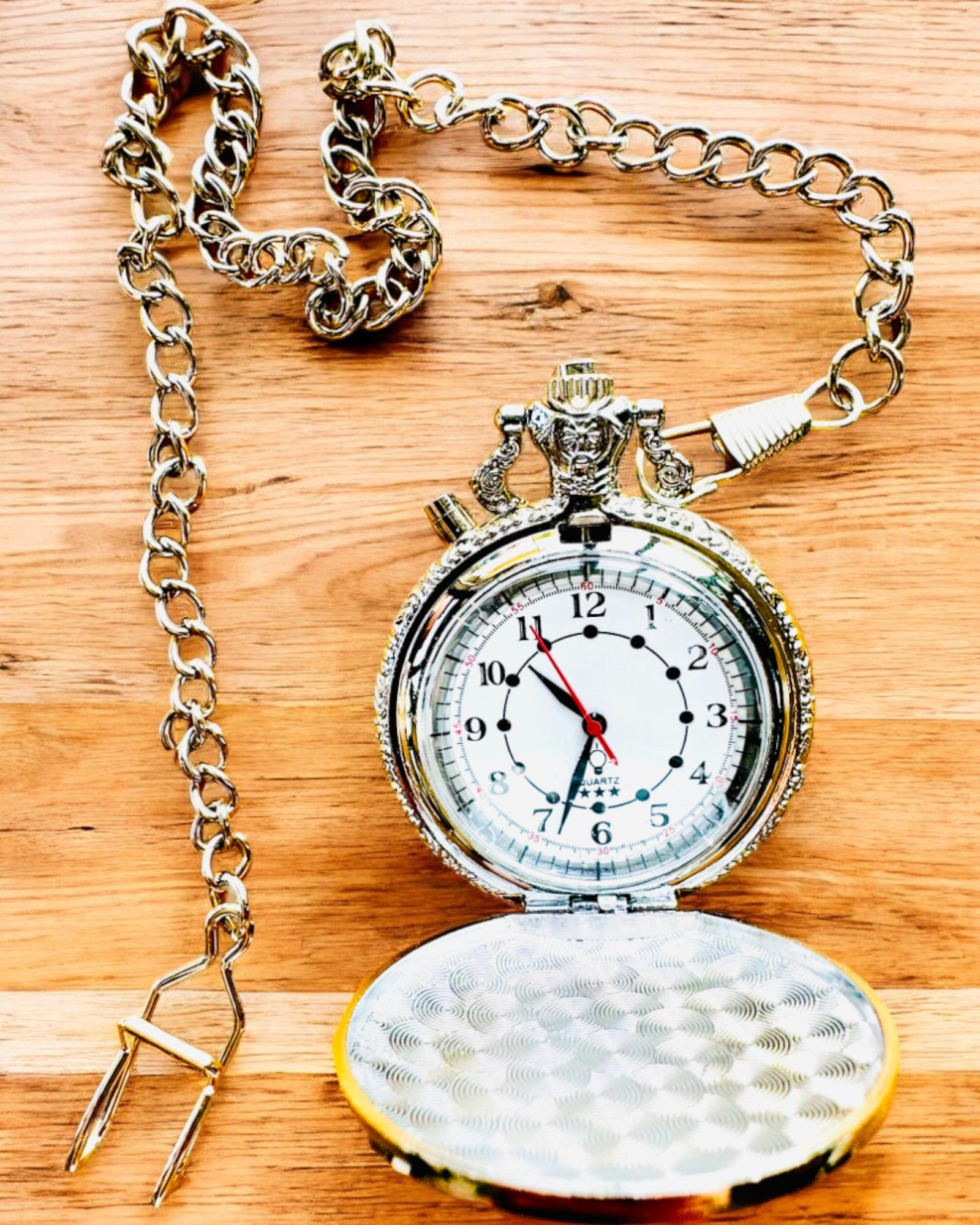 Ρολόι Τσέπης "Motocyklowy Elegancik 2" – Χάραξη για δώρο, 3 χρωματικές παραλλαγές