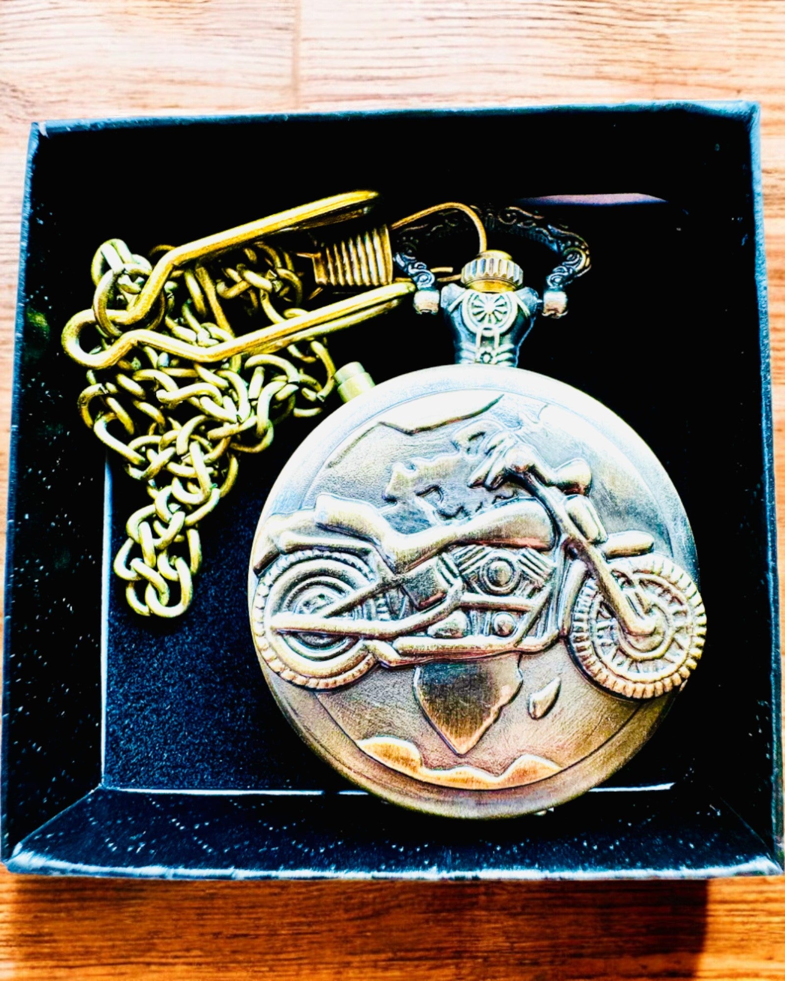 Ρολόι Τσέπης "Motocyklowy Elegancik 2" – Χάραξη για δώρο, 3 χρωματικές παραλλαγές