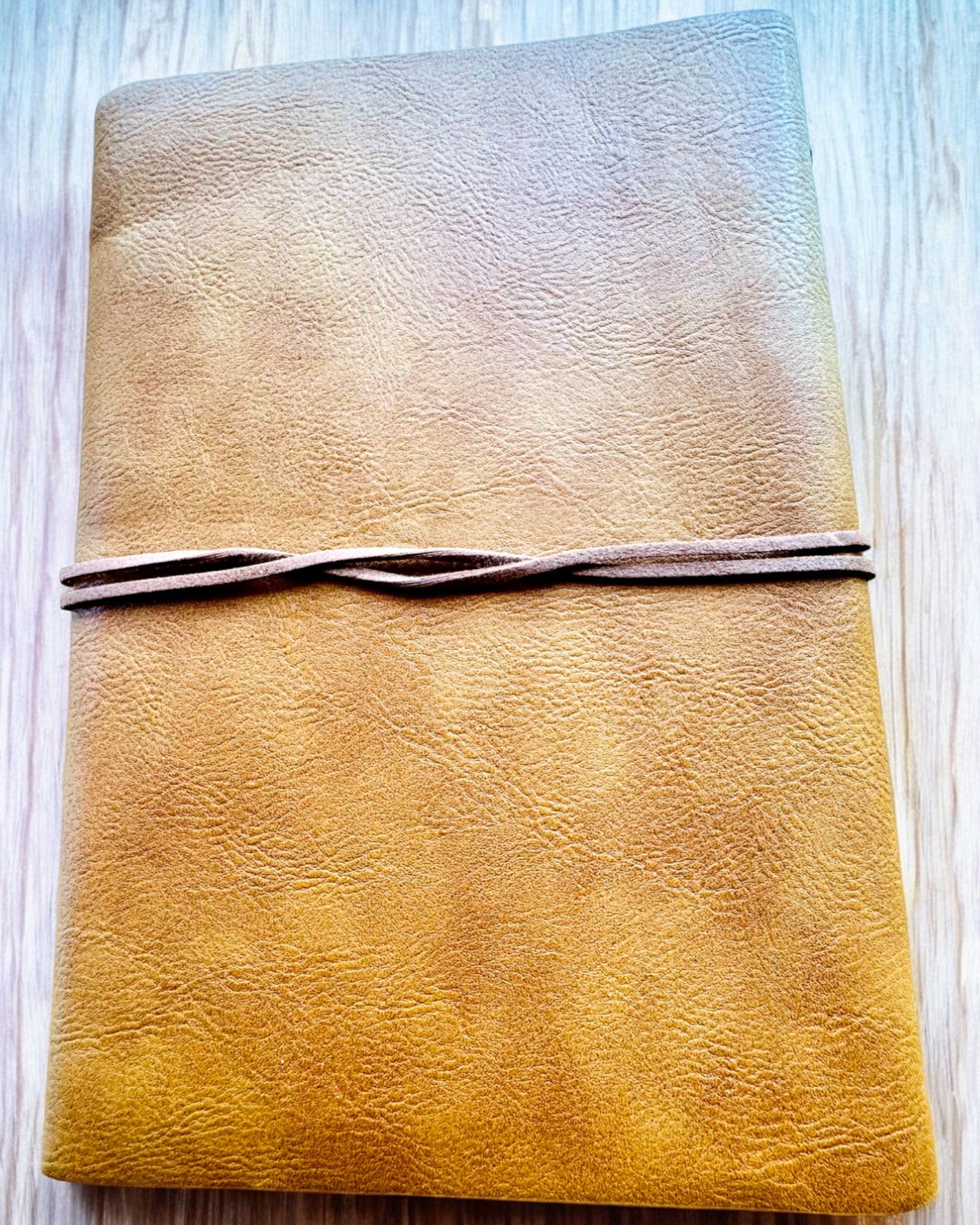 Σημειωματάριο "Φθινοπωρινά Φύλλα" Μορφή A5, δυνατότητα εξατομίκευσης με χάραξη για δώρο