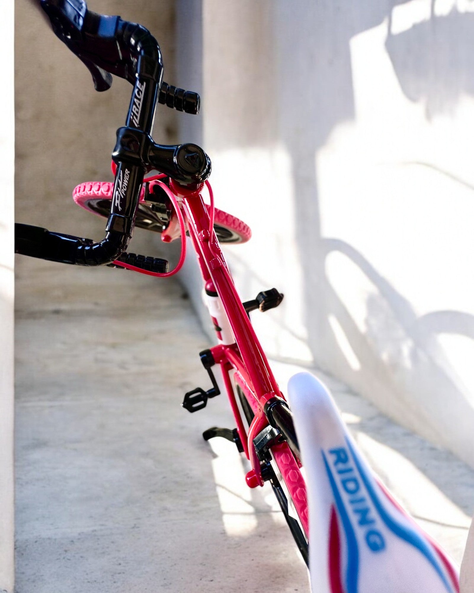 Μινιατούρα Μεταλλικό Μοντέλο Κόκκινο Ποδήλατο "SpeedMaster" εξατομίκευση με χάραξη για δώρο, 2 χρωματικές παραλλαγές