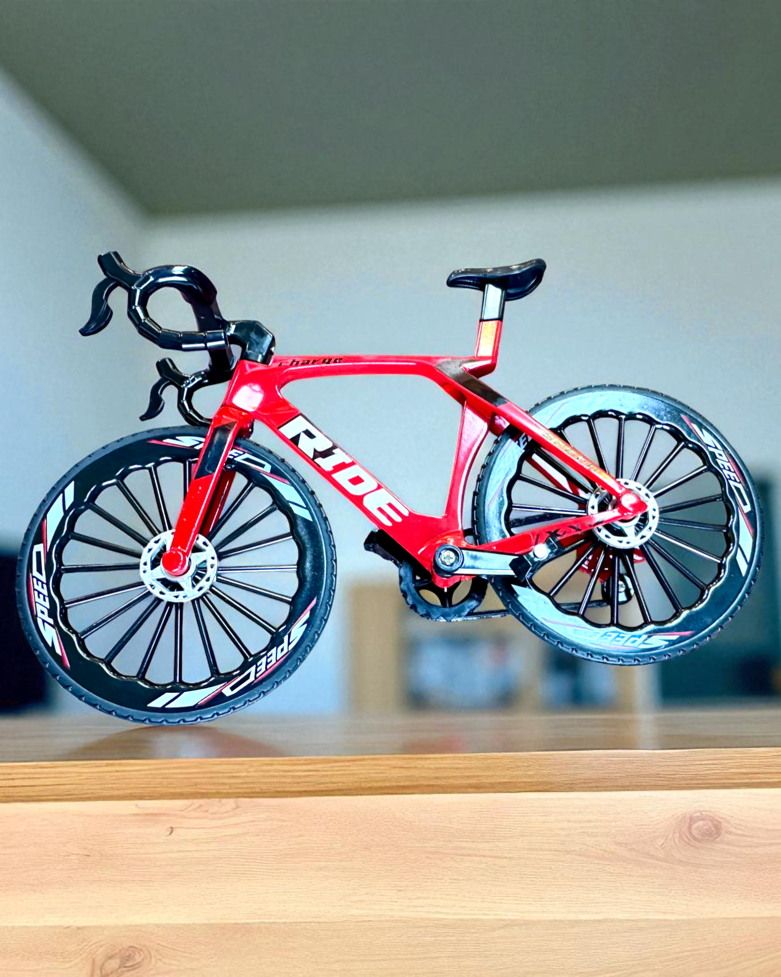 Mini Rower „Speedster” – συλλεκτικό μοντέλο με επιλογή χάραξης, 2 επιλογές διαθέσιμες