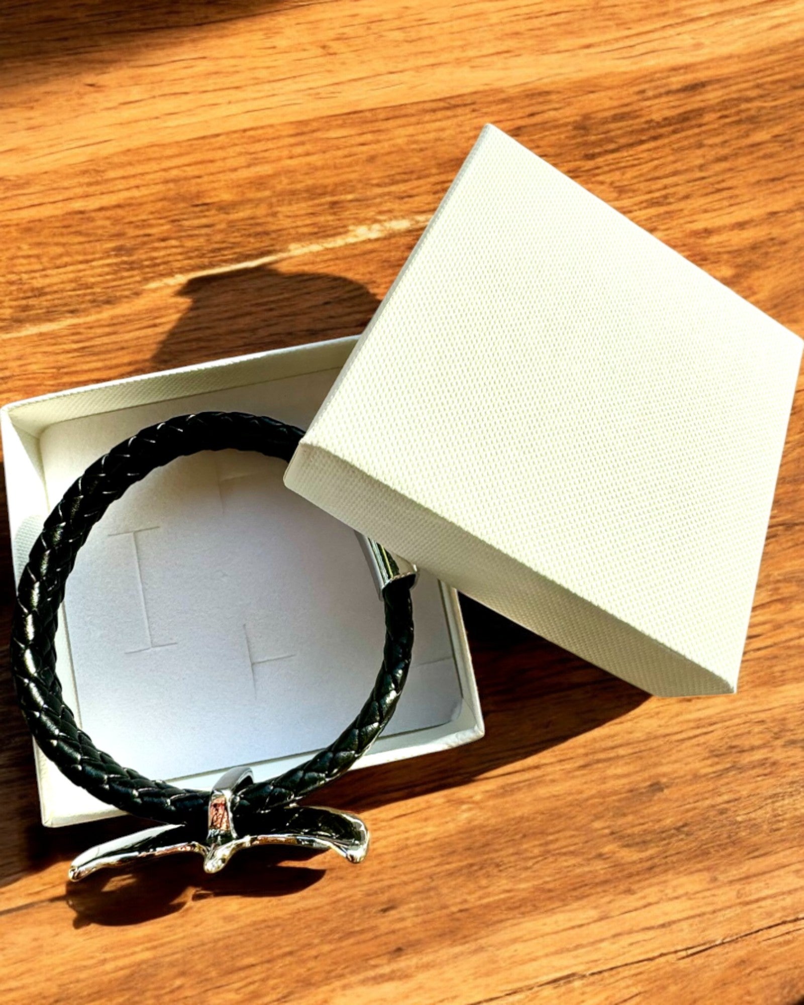 Ανδρικό Βραχιόλι "SkyRider" – Δερμάτινο Στυλ με Χαρακτήρα - δυνατότητα εξατομίκευσης με χάραξη