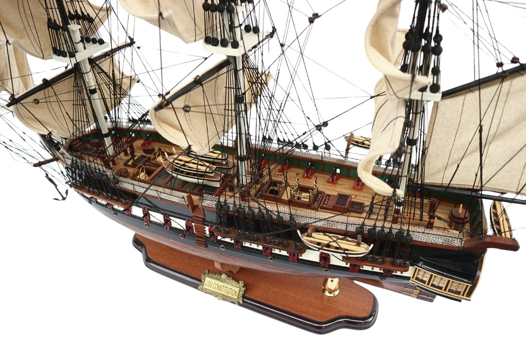 Αποκλειστικό μεγάλο μοντέλο ιστιοφόρου USS Constitution 100cm με δυνατότητα εξατομίκευσης με χάραξη