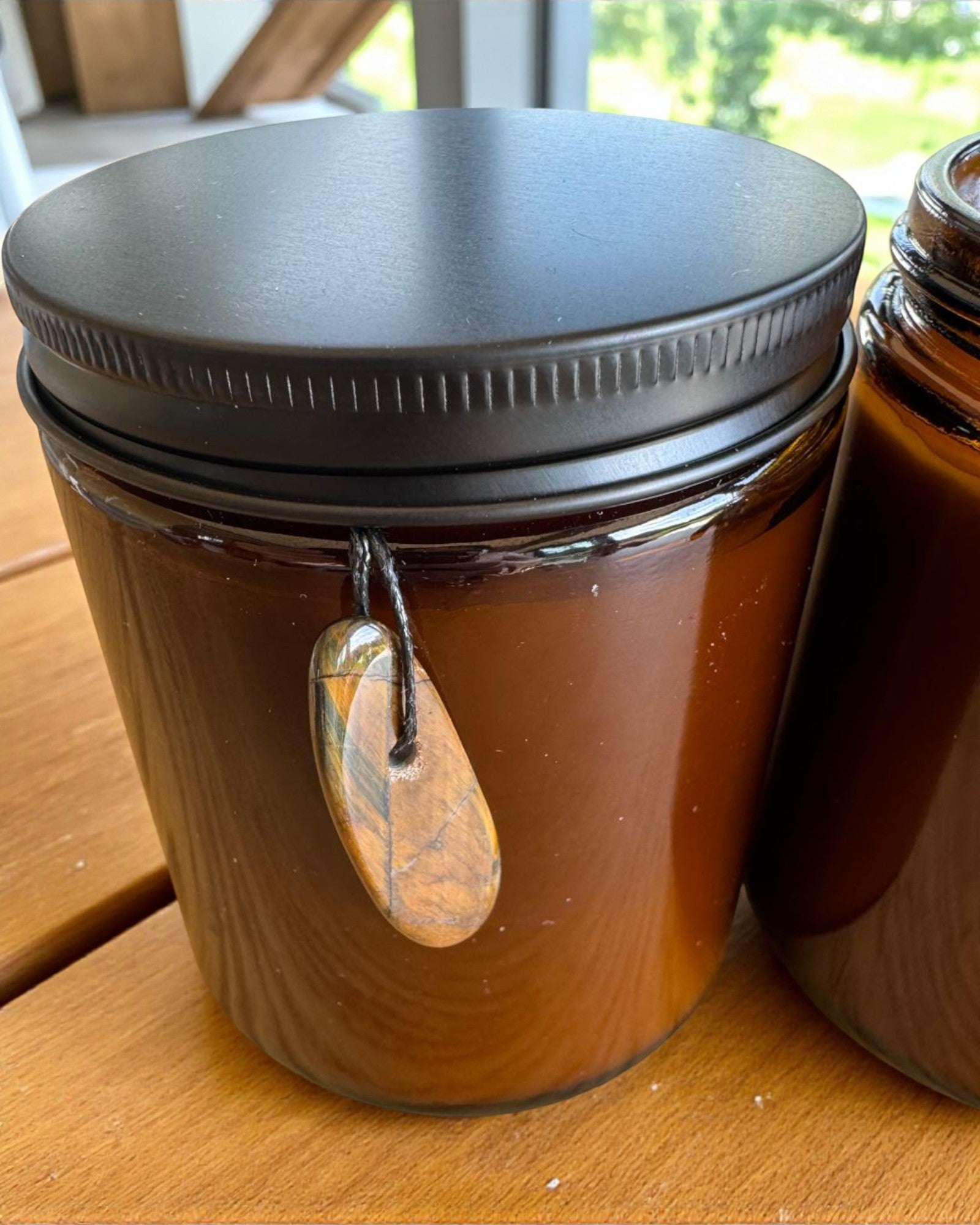 Świeca intencyjna Tygrysia Moc – Pewność siebie i dobrobyt, 250 ml, możliwość personalizacji nakrętki na prezent