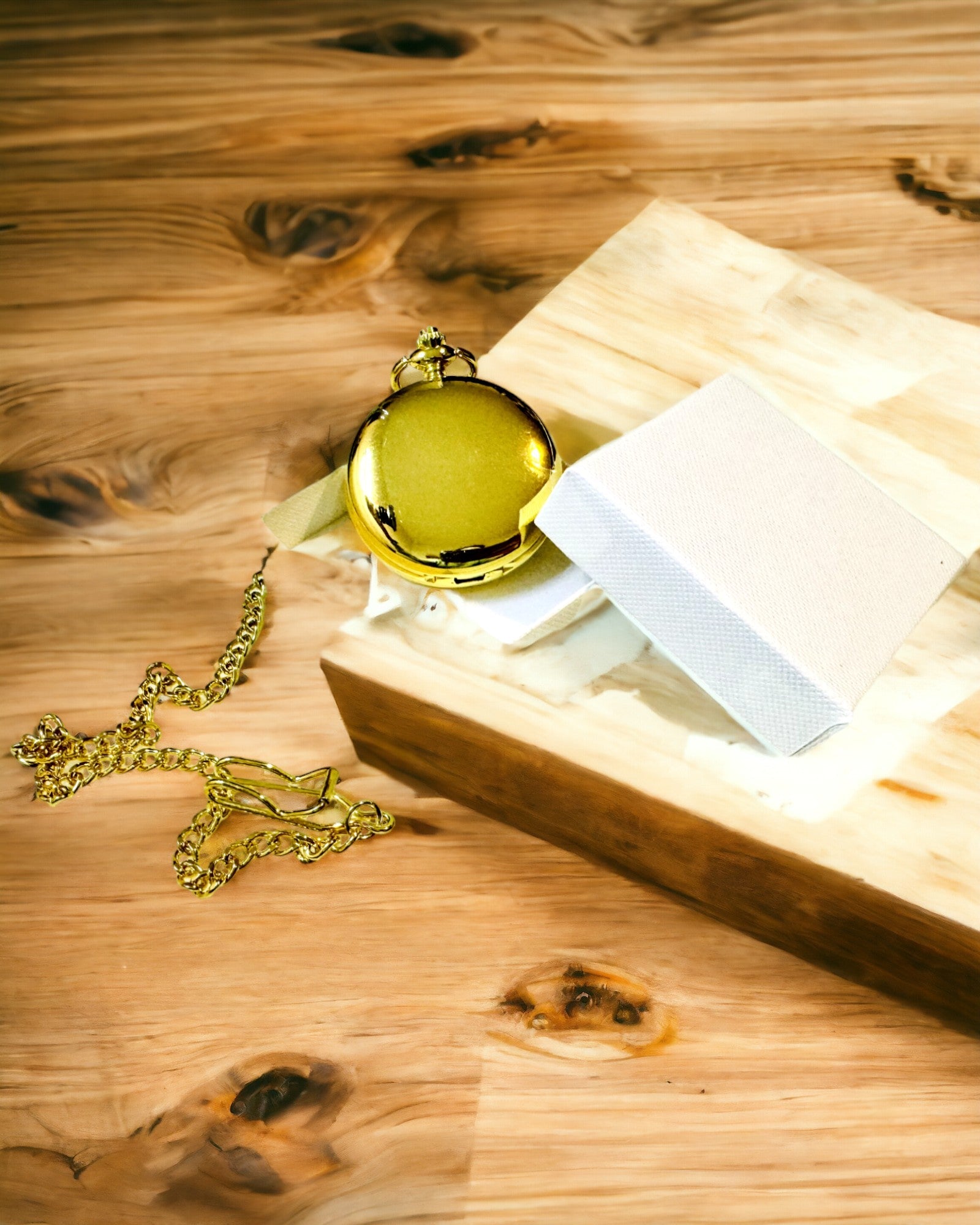 Κλασικό Μηχανικό Ρολόι Τσέπης με Διπλό Κάλυμμα, Χειροκίνητο, Χρυσό Χρώμα, με Χάραξη