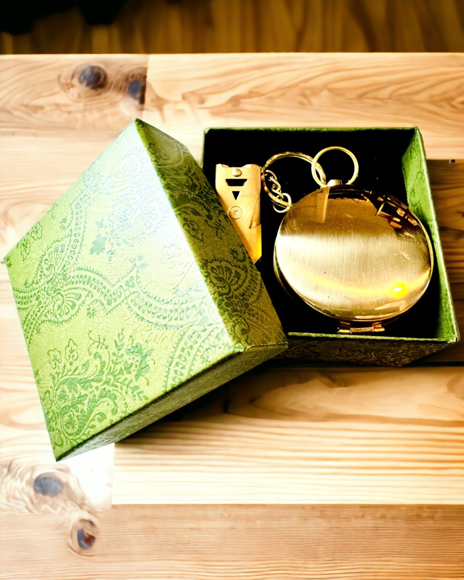 Σετ Κομψό με Πυξίδα και Σφυρίχτρα Σήματος