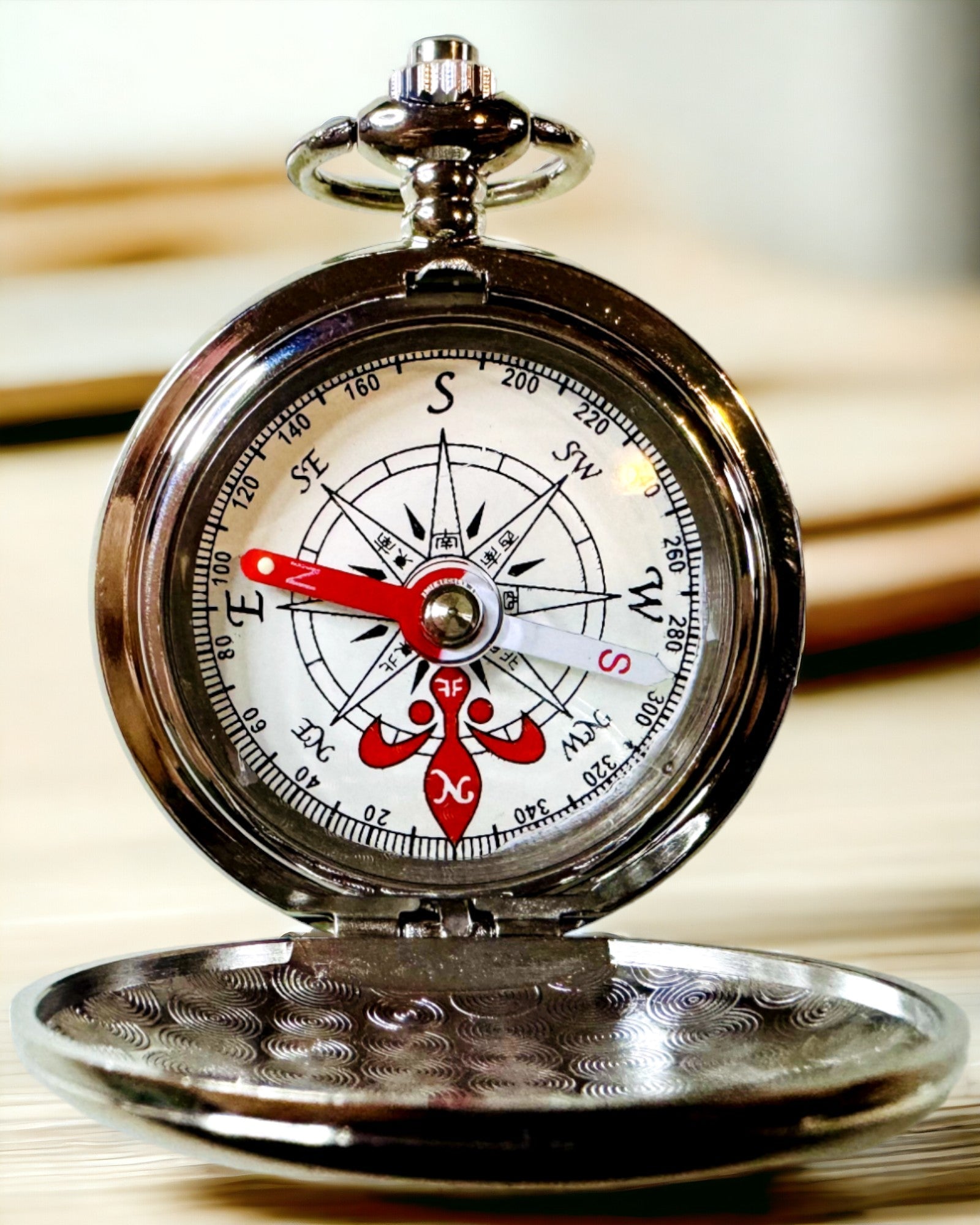 Μίνι Κομπάς Ανακαλυπτής, Φορητός και Κομψός, Ιδανικός για Σακίδια και Υπαίθριο Χώρο