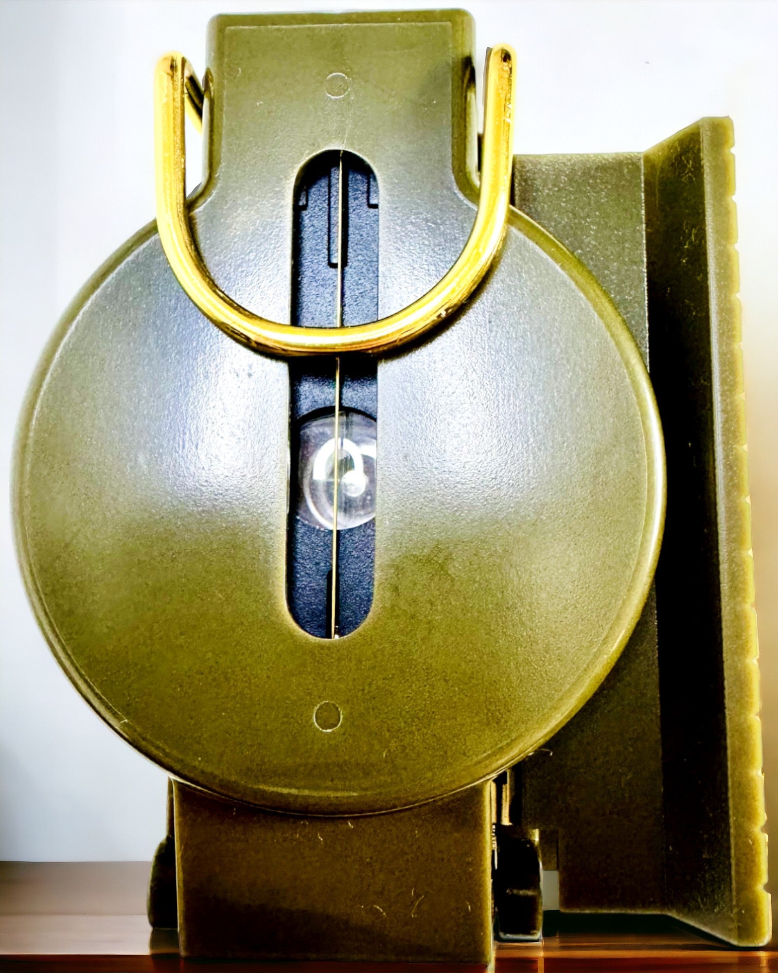 Αδιάβροχη Πυξίδα Ναυσιπλοΐας Υψηλής Ακρίβειας σε Χρώμα Στρατιωτικού Πράσινου – Αξιόπιστη στην Προσανατολισμό, δυνατότητα χάραξης