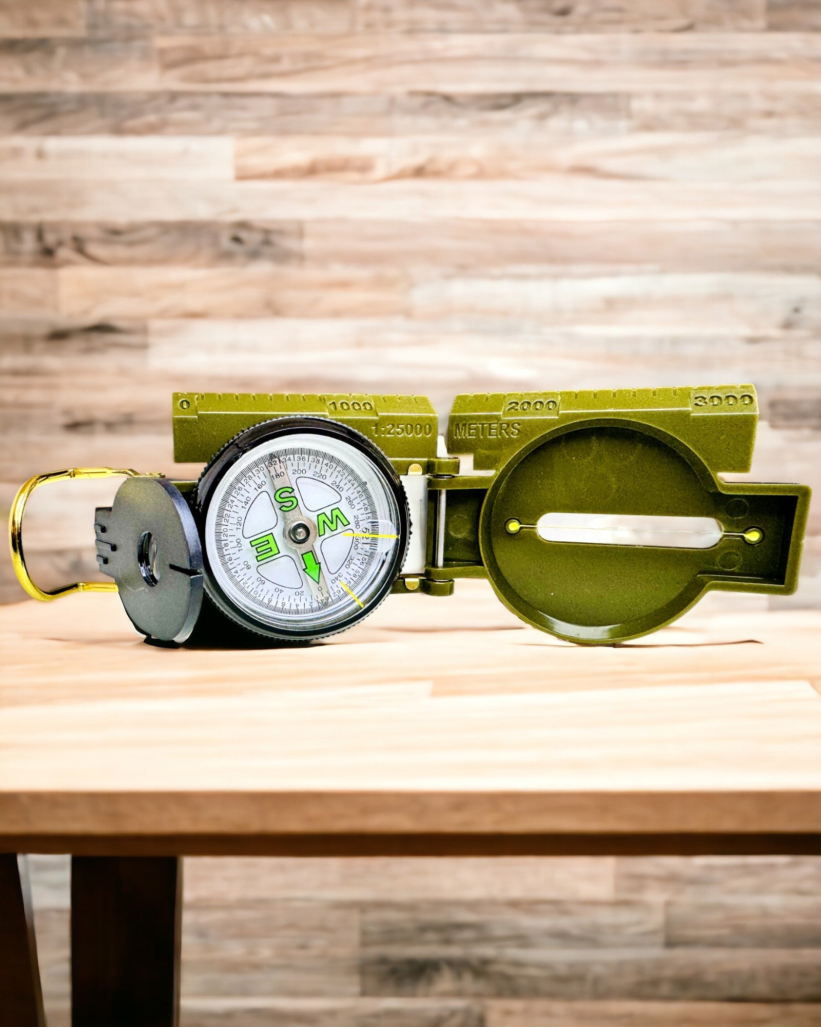 Αδιάβροχη Πυξίδα Ναυσιπλοΐας Υψηλής Ακρίβειας σε Χρώμα Στρατιωτικού Πράσινου – Αξιόπιστη στην Προσανατολισμό, δυνατότητα χάραξης