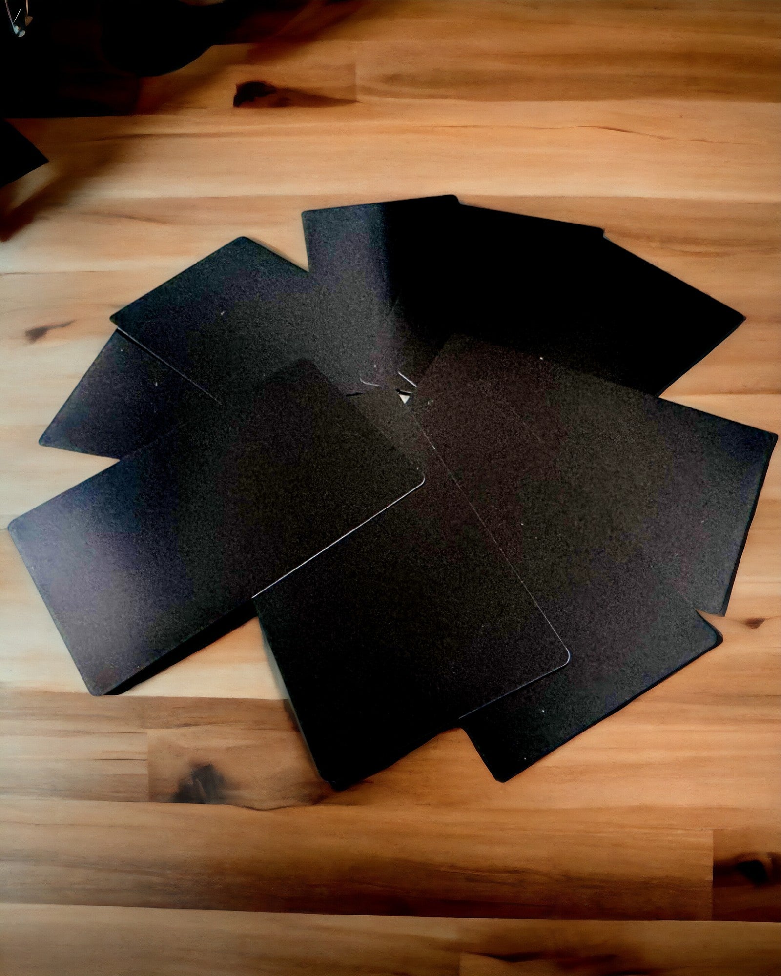 Αποκλειστική Μαύρη Μεταλλική Επαγγελματική Κάρτα με Δυνατότητα Προσωποποίησης – Ιδανική για Δώρο