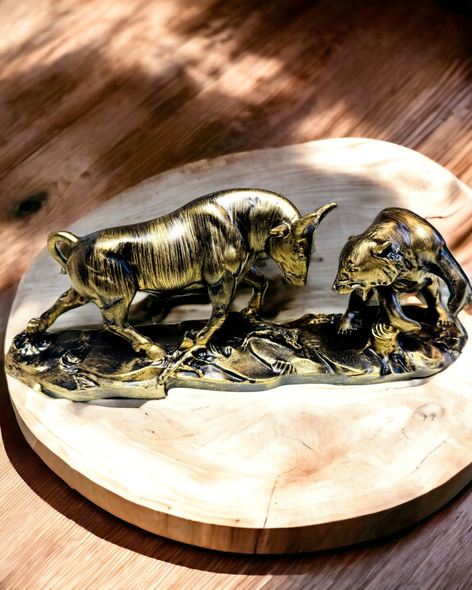 Γλυπτό "Δύο αντίπαλοι" - Ταύρος και Αρκούδα - Συμβολισμός Χρηματοοικονομικής Αγοράς, Δυνατότητα Χαράγματος - χρώμα Χάλκινο