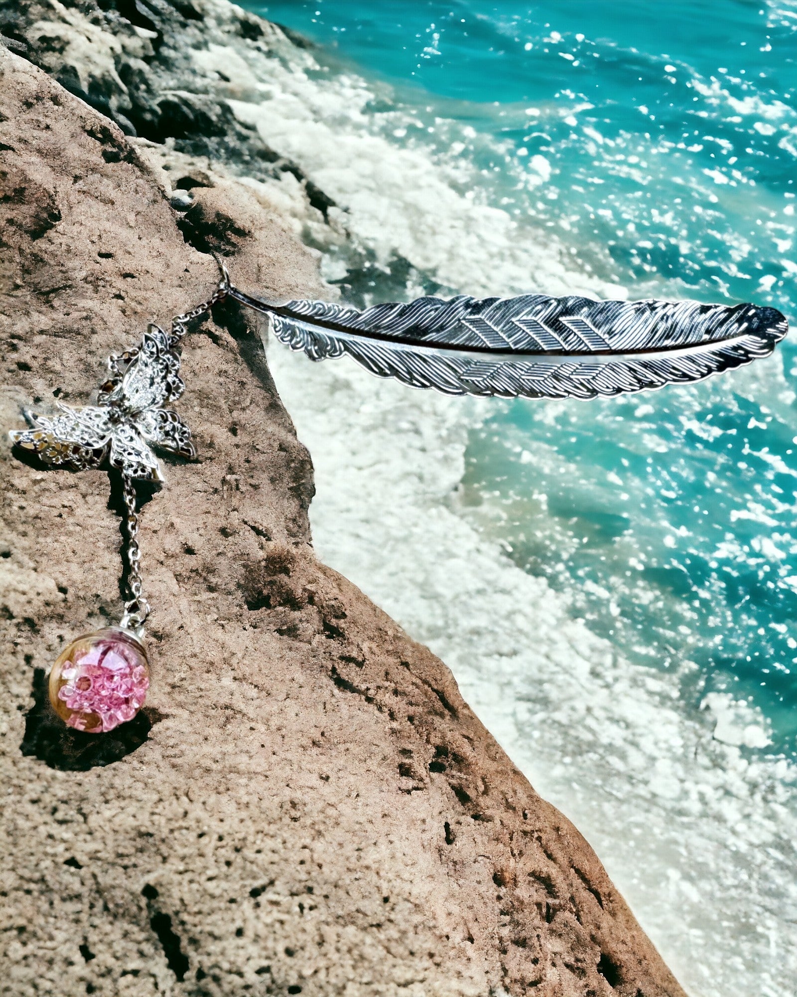 Δημιουργικός Σελιδοδείκτης Βιβλίου σε Ρετρό Στυλ με Μοτίβο Φτερού και Πεταλούδας – Κομψό Δώρο για τη μαμά, τον δάσκαλο, Προωθητικό, Χρώμα Ασημί/Ροζ