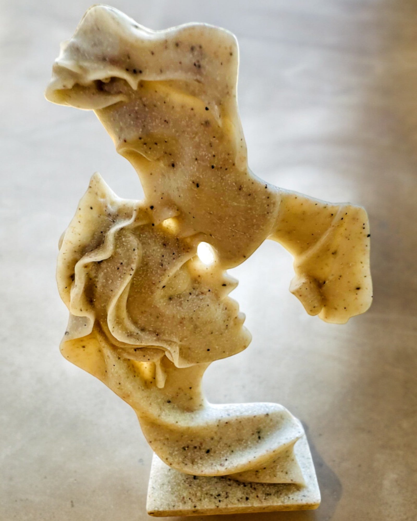 Φιγούρα "Κομψότητα σε Πέτρα" χρώμα λευκό - 13,5 εκ. ύψος, Διακοσμητική με Δυνατότητα Χάραξης