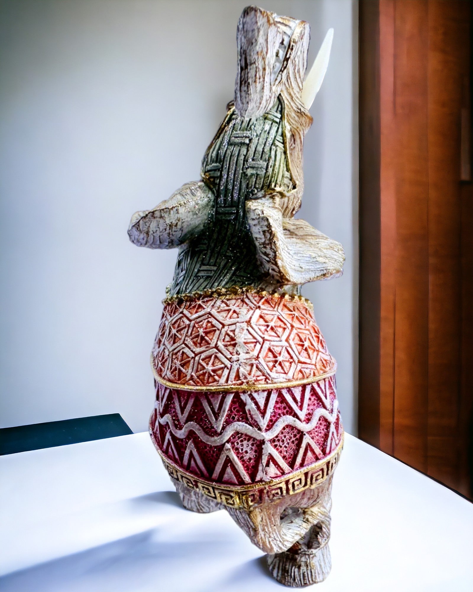 Στράτα Ελέφαντα – Διακοσμητικός Ελέφαντας από Ρητίνη με Δυνατότητα Χαράγματος