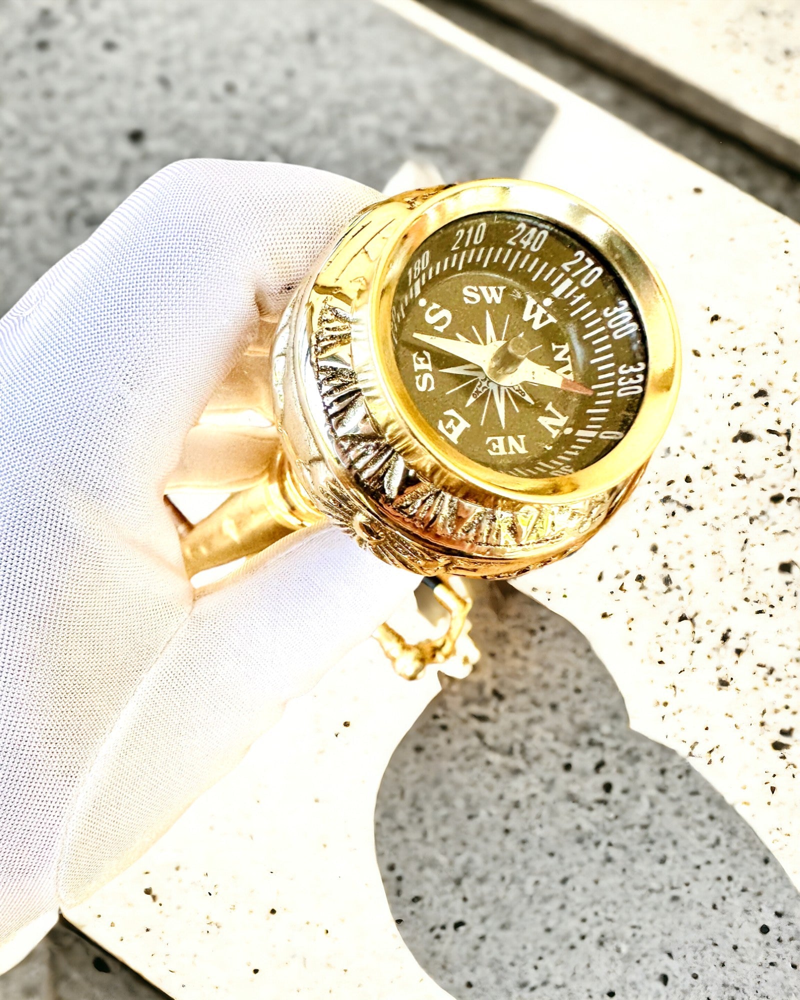 Kompasso Brown - Λάσκα για περπάτημα - Χειροποίητη Ξύλινη Σκαλιστή - Αποκλειστική Έκδοση με Δυνατότητα Χαράγματος