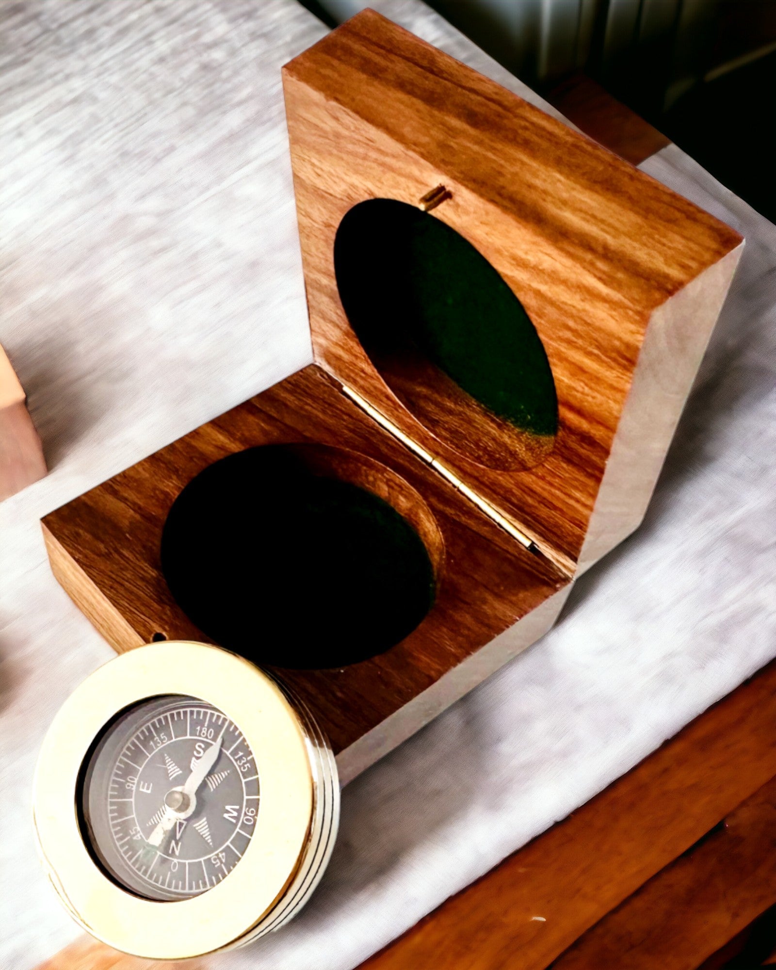 Πυξίδα Ταξιδιώτη Rajput με δυνατότητα εξατομίκευσης - για δώρο