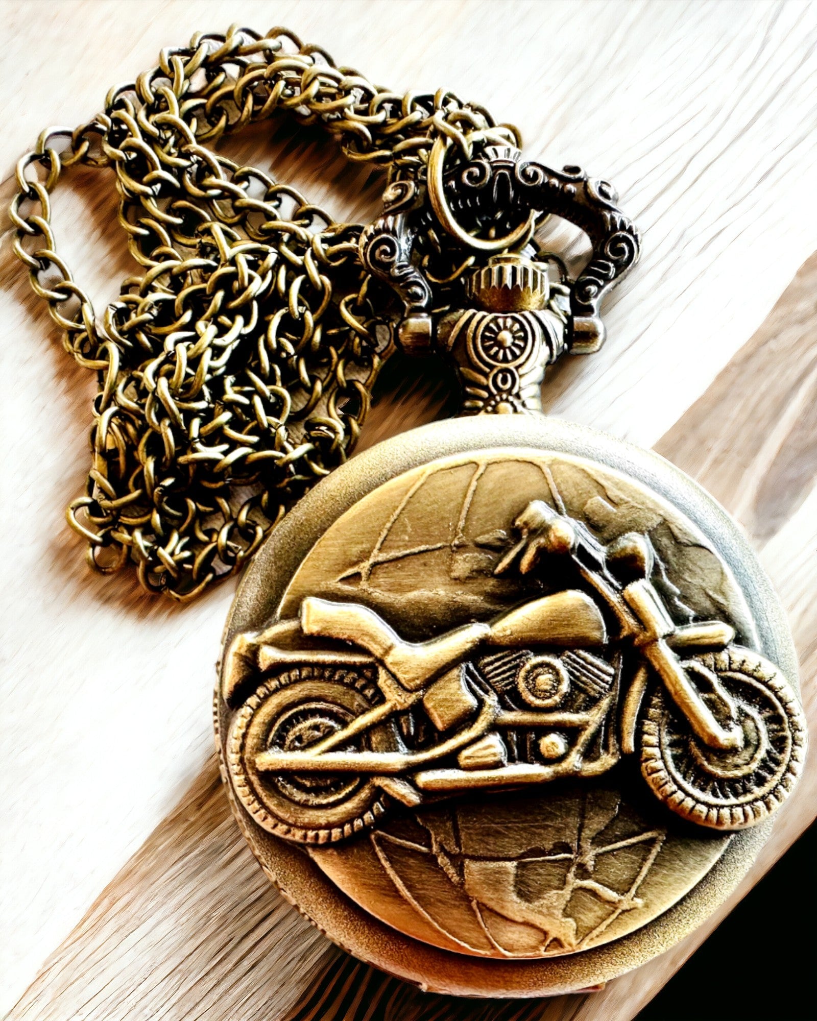 Ρολόι Τσέπης "Motocyklowy Elegancik" – Χάραξη