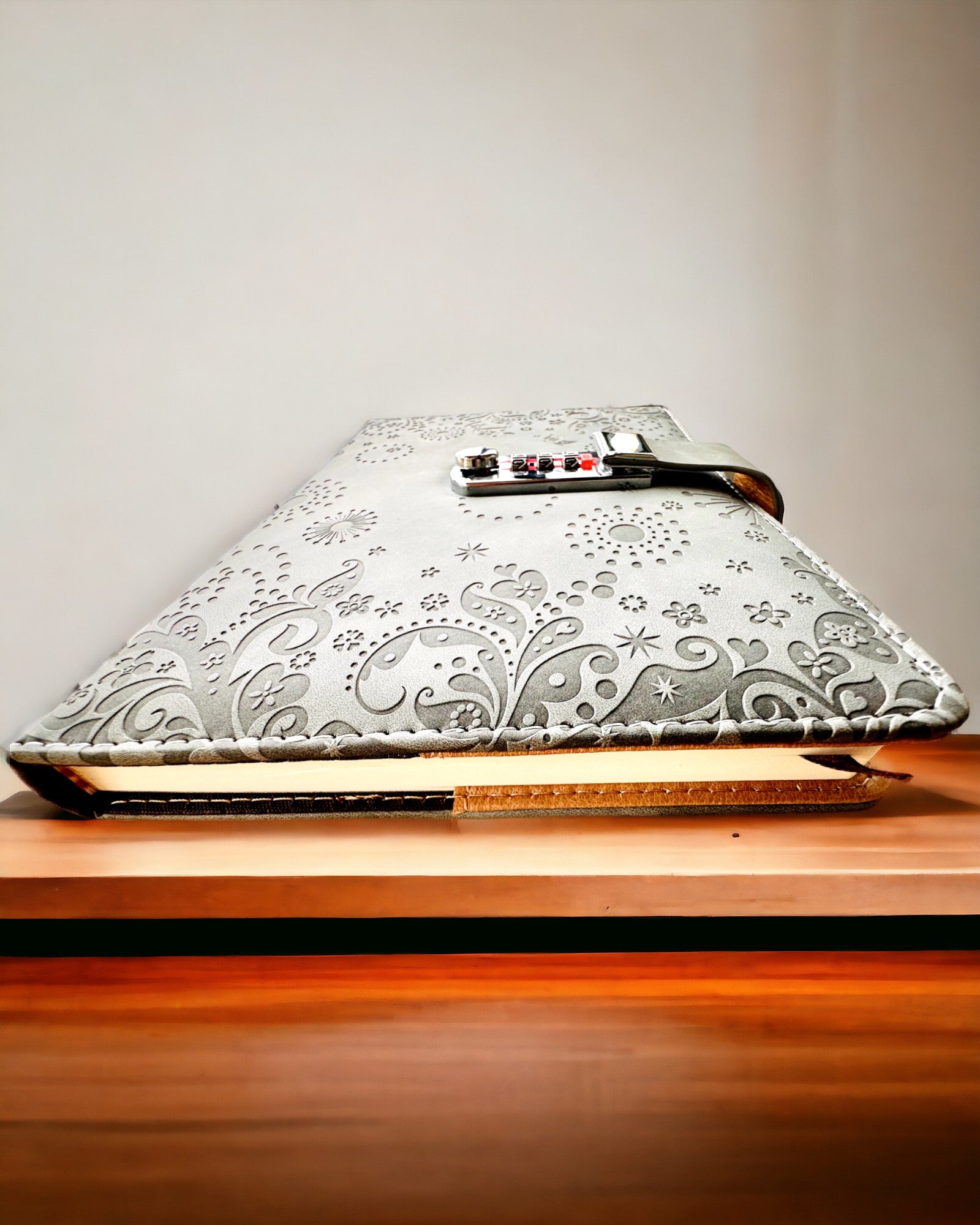 Αποκλειστικό Σημειωματάριο, δέρμα PU, A5 με Κλειδαριά Συνδυασμού - "Secret Journal", εξατομίκευση με χάραξη