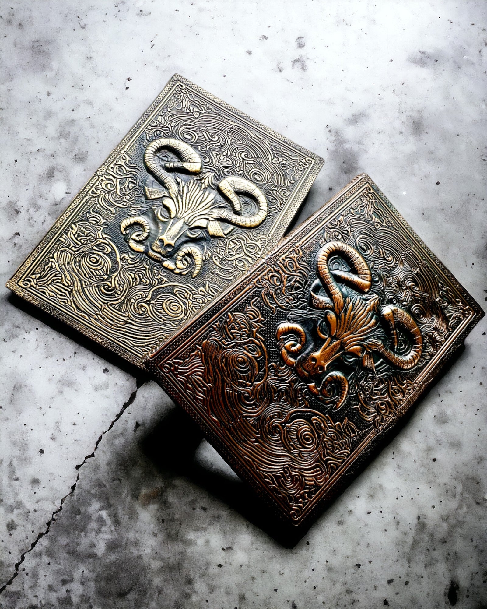 Μαγικό Σημειωματάριο, σημειωματάριο "Boski Byk" - Κομψή και Μοναδική Χαρτική, εξατομίκευση με χάραξη